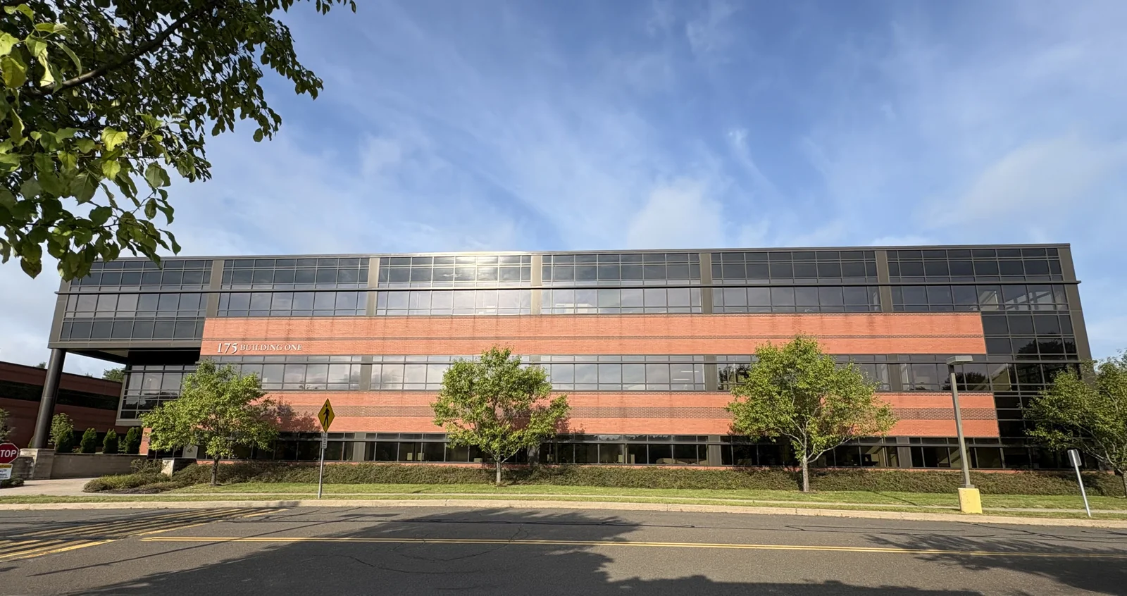 Building One — Sale in Farmington, CT, photo 4 of 8
