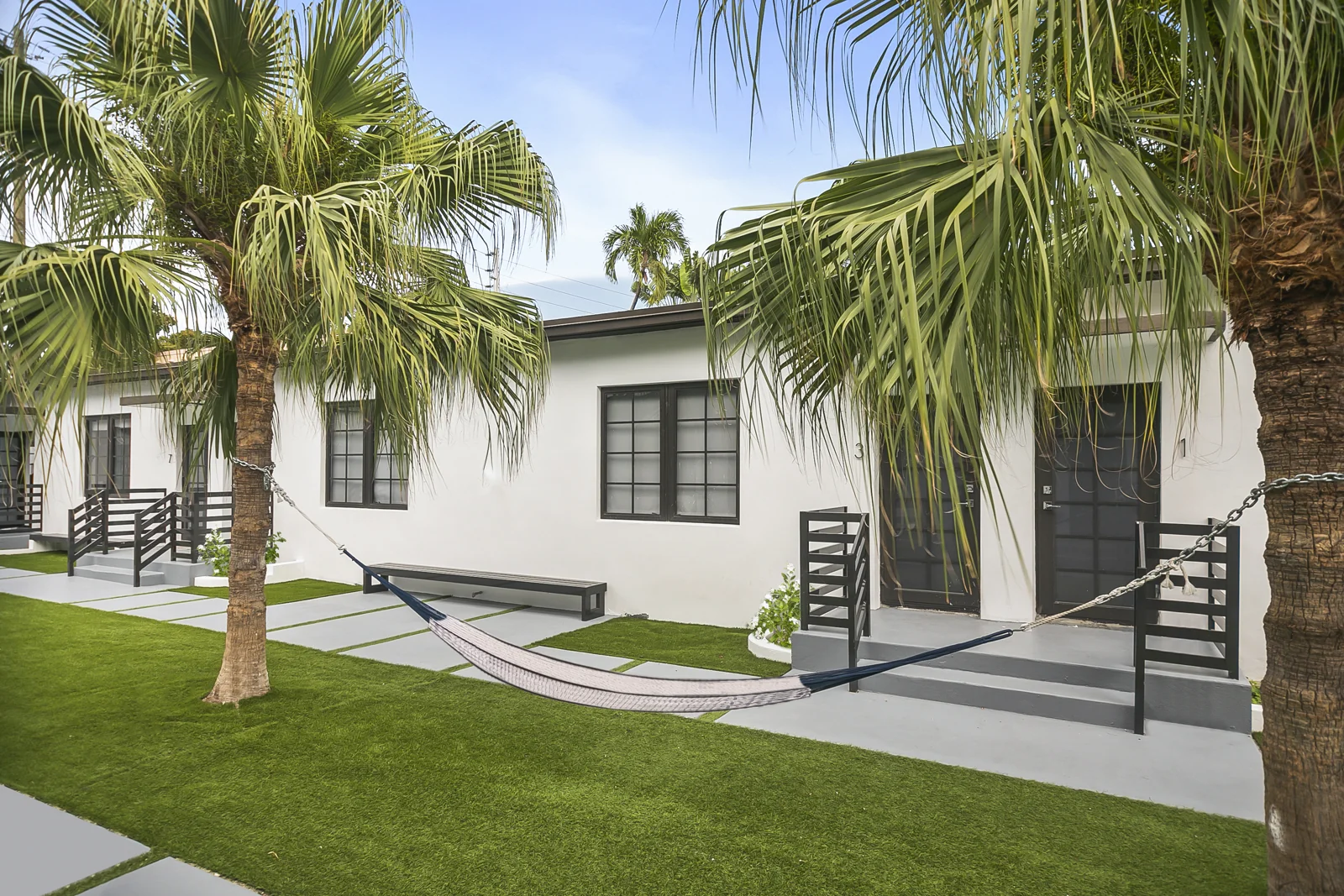 733 Michigan Avenue — Sale in Miami Beach, FL, photo 2 of 6