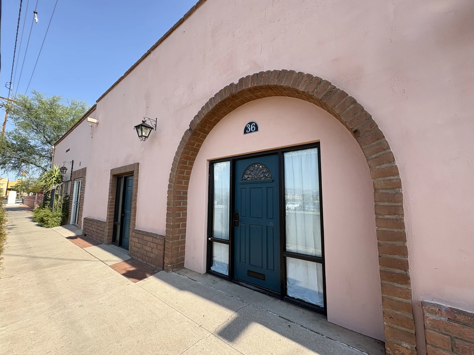 36 W Franklin St — Sale in Tucson, AZ, photo 1 of 1