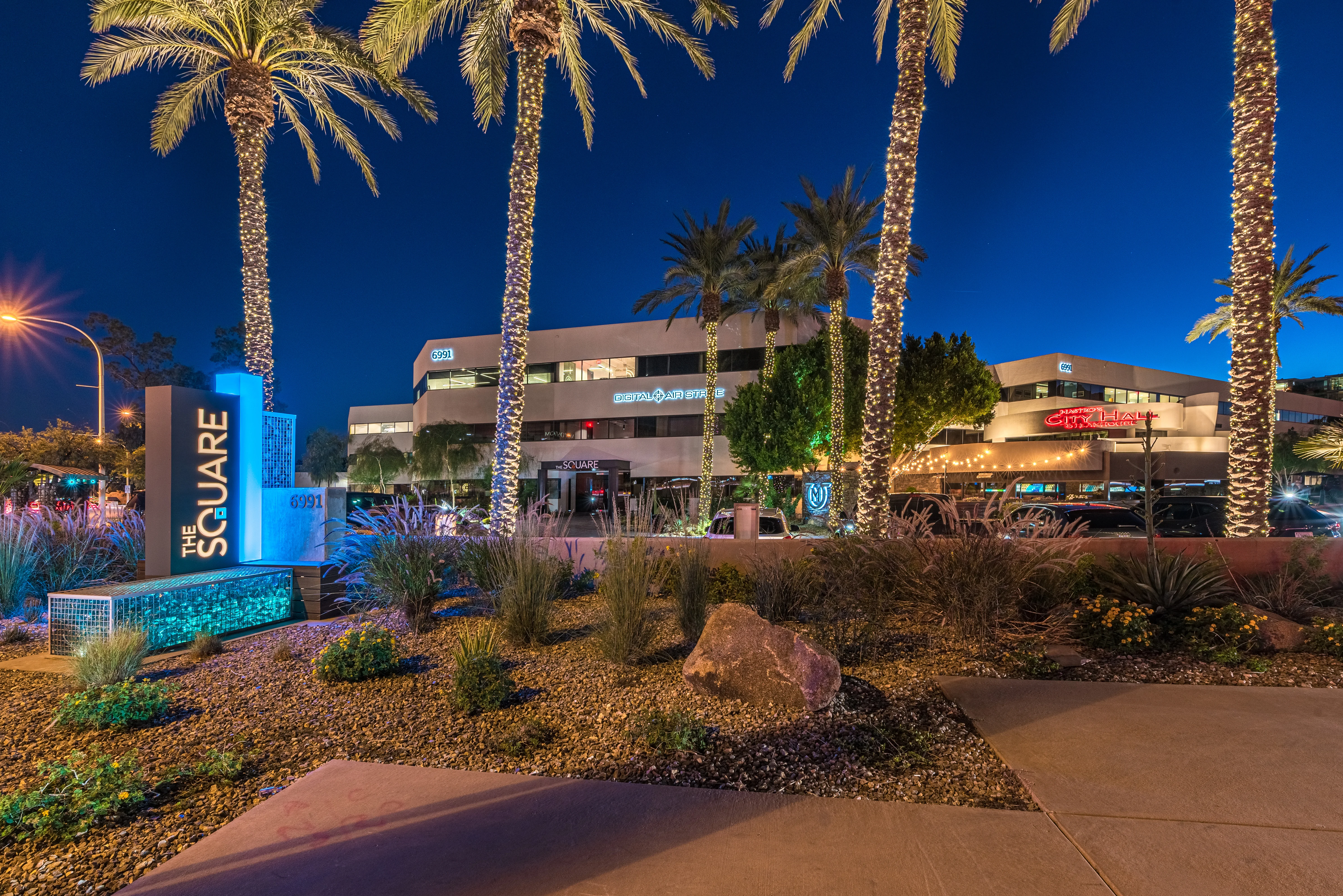 The Square — Lease in Scottsdale, AZ, photo 1 of 8