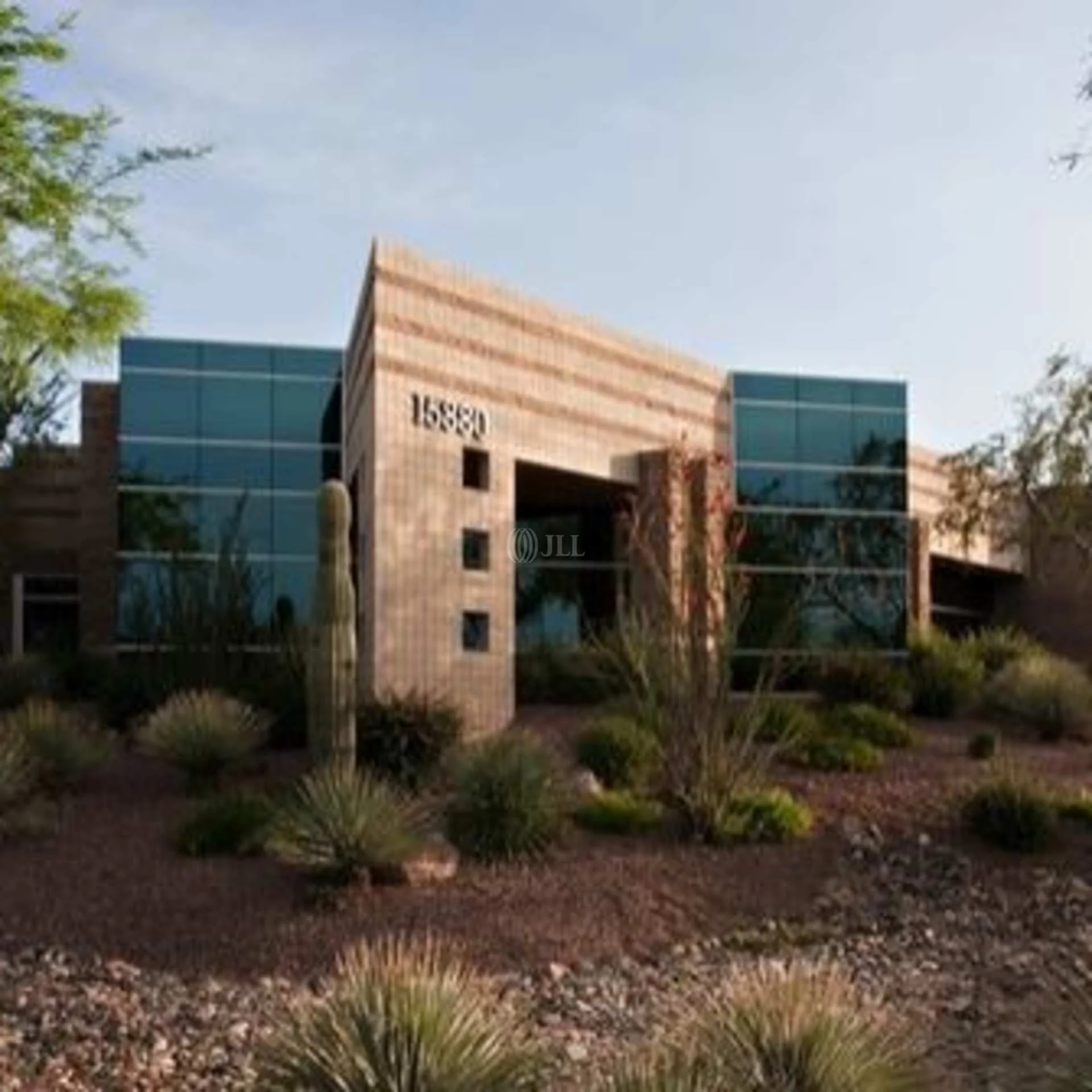 Phase I - Bldg A & B — Lease in Scottsdale, AZ, photo 2 of 4