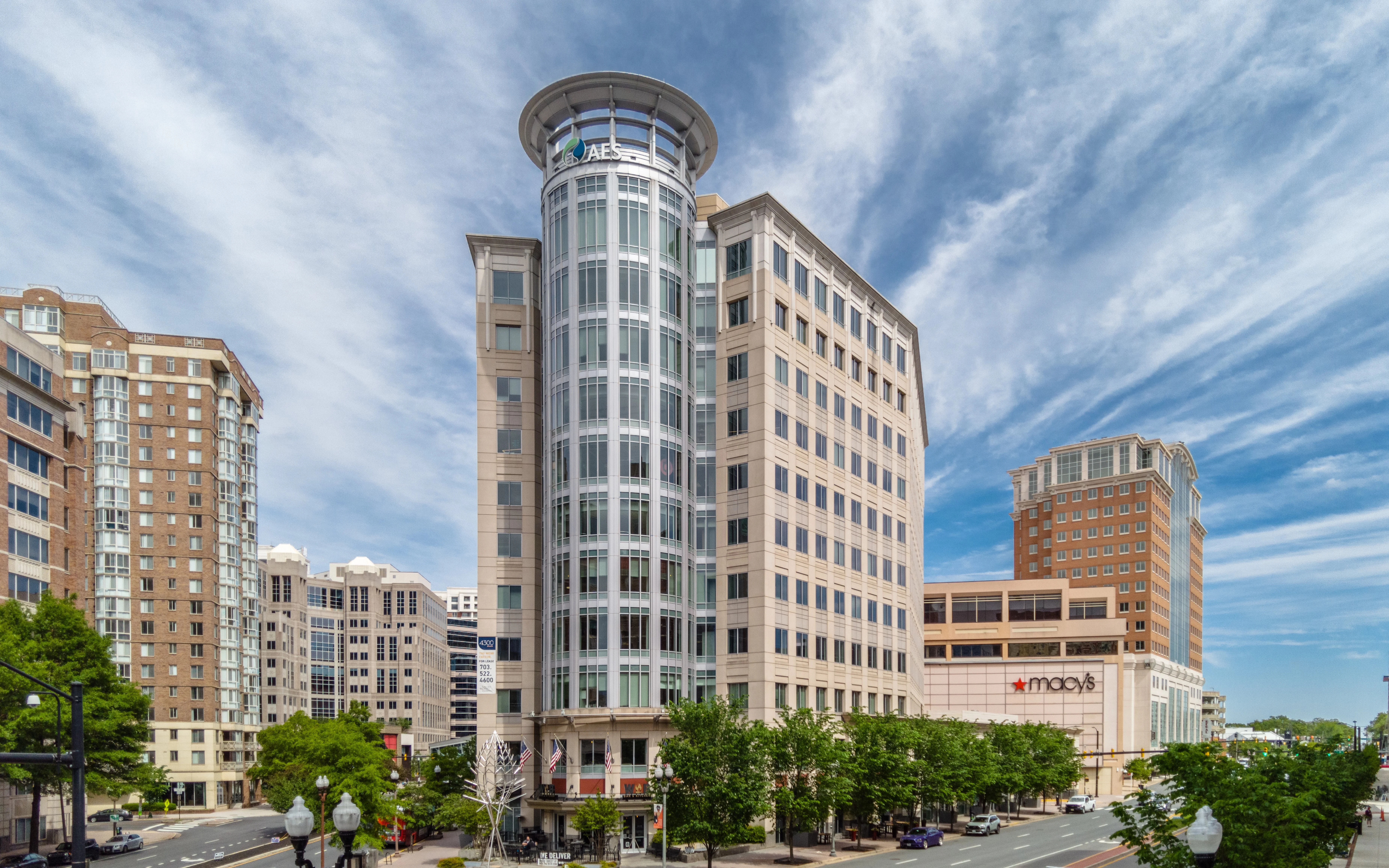 4300 Wilson Blvd — Lease in Arlington, VA, photo 1 of 8
