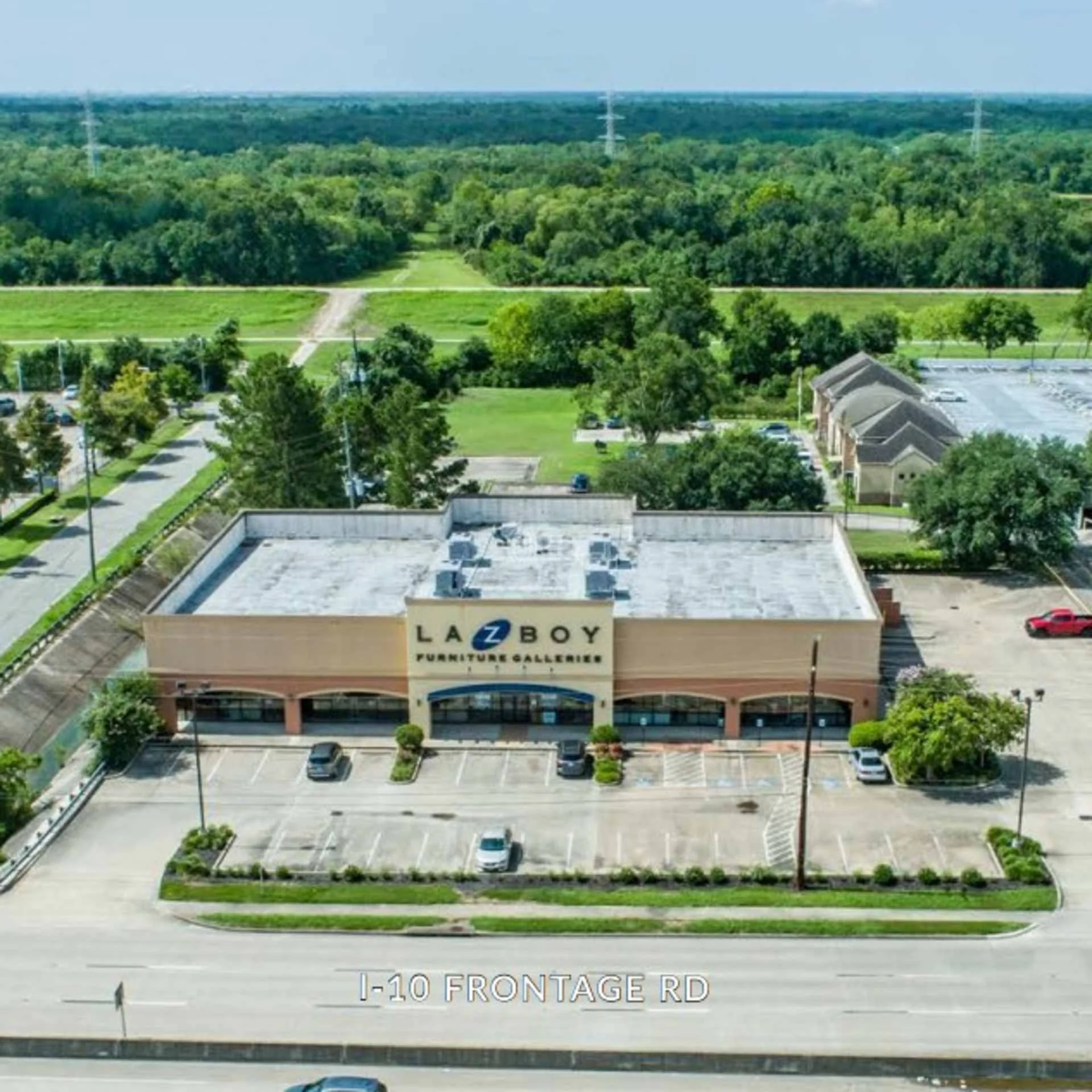 15905 Katy Fwy — Lease in Houston, TX, photo 2 of 4