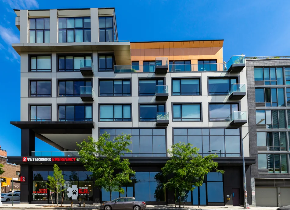 56 N. 9th Street aka 87-89 Kent Avenue — Lease in Brooklyn, NY, photo 1 of 4