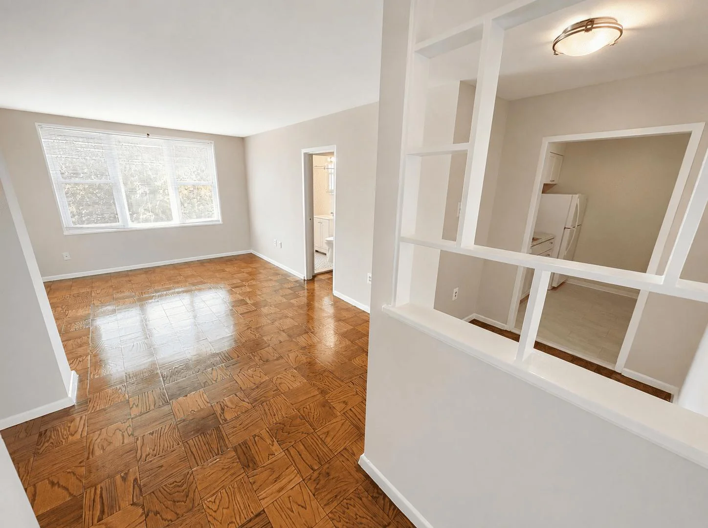 Rockview Apartments — Sale in Washington, DC, photo 5 of 6
