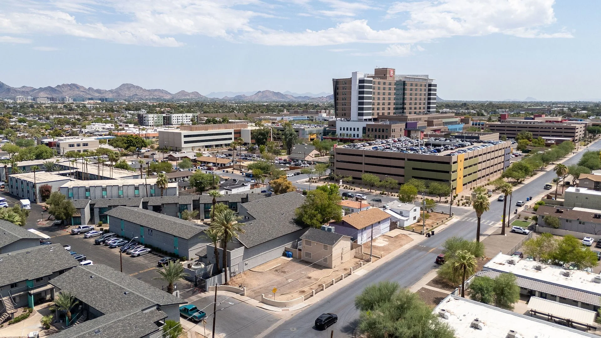 Cambridge & McKinley — Sale in Phoenix, AZ, photo 5 of 6