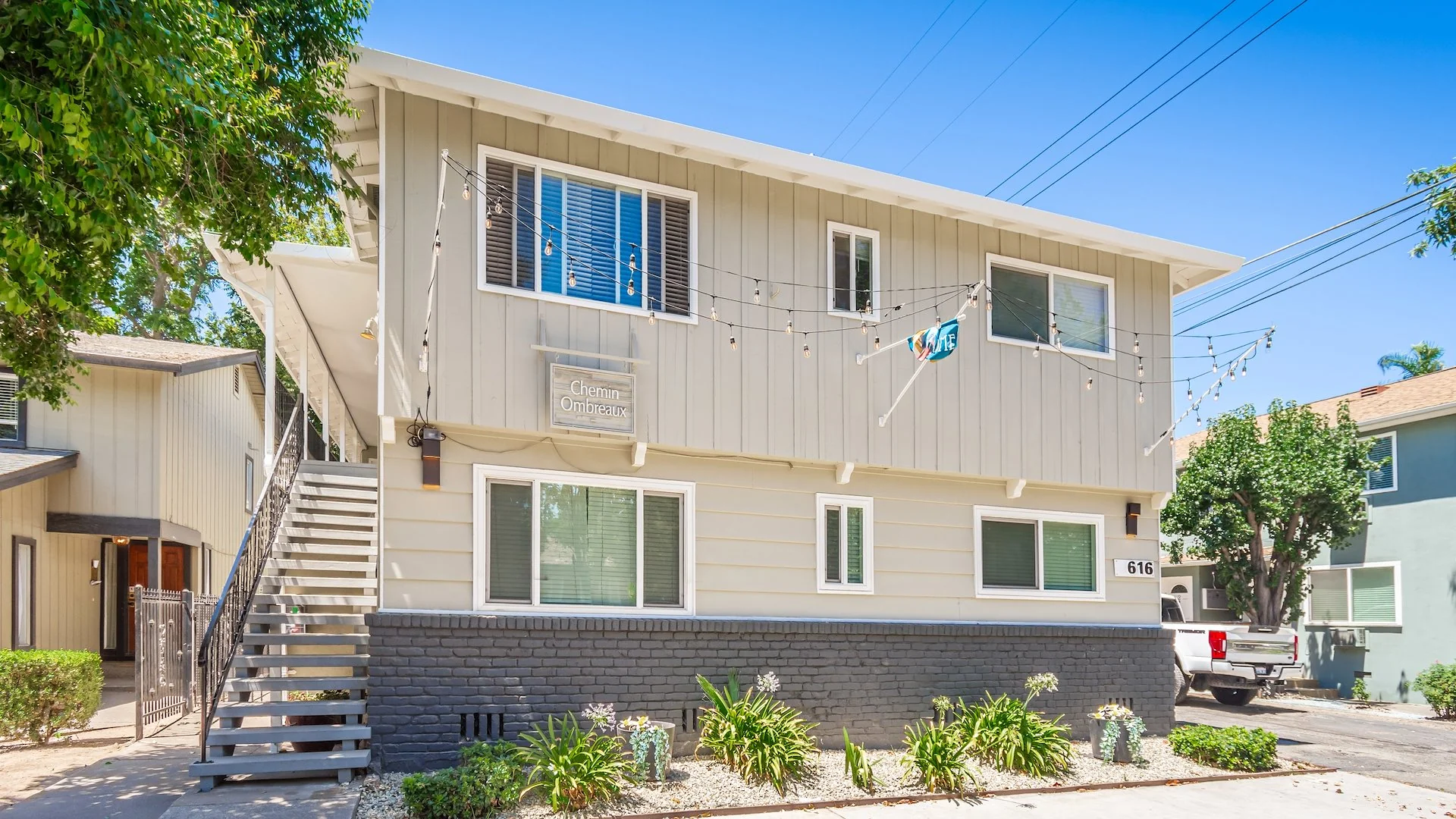 616 17th Street — Sale in Sacramento, CA, photo 1 of 7