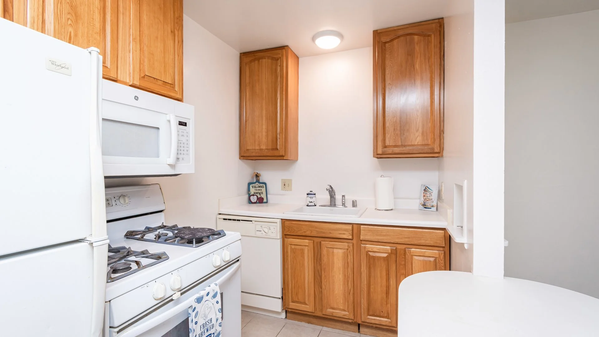 616 17th Street — Sale in Sacramento, CA, photo 2 of 7