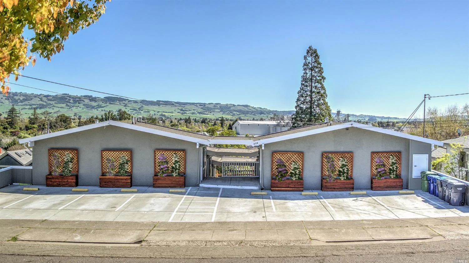408 Keller Street — Sale in Petaluma, CA, photo 1 of 2