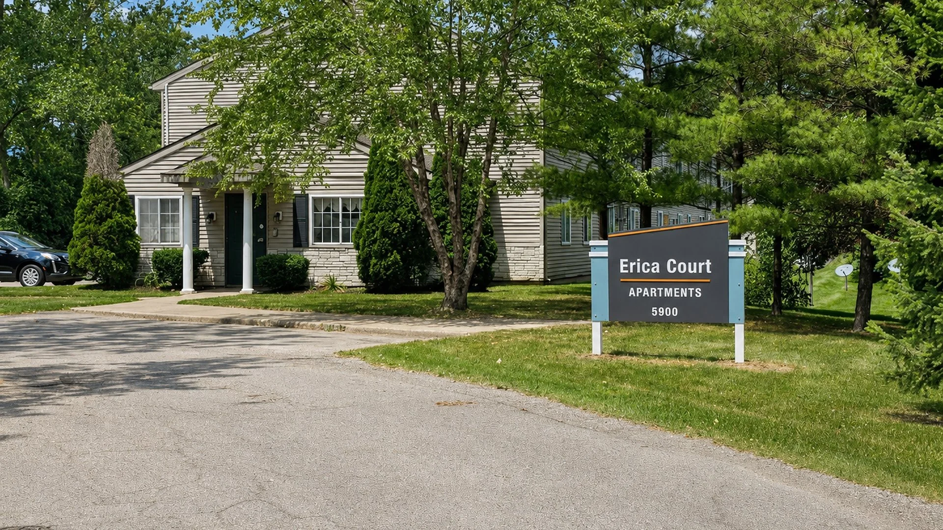 Erica Court — Sale in Dayton, OH, photo 1 of 8