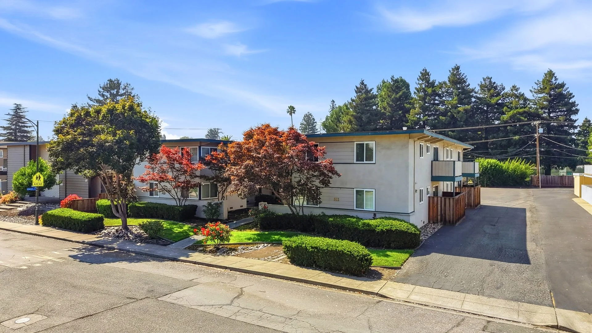 511 Walker Dr — Sale in Mountain View, CA, photo 1 of 8