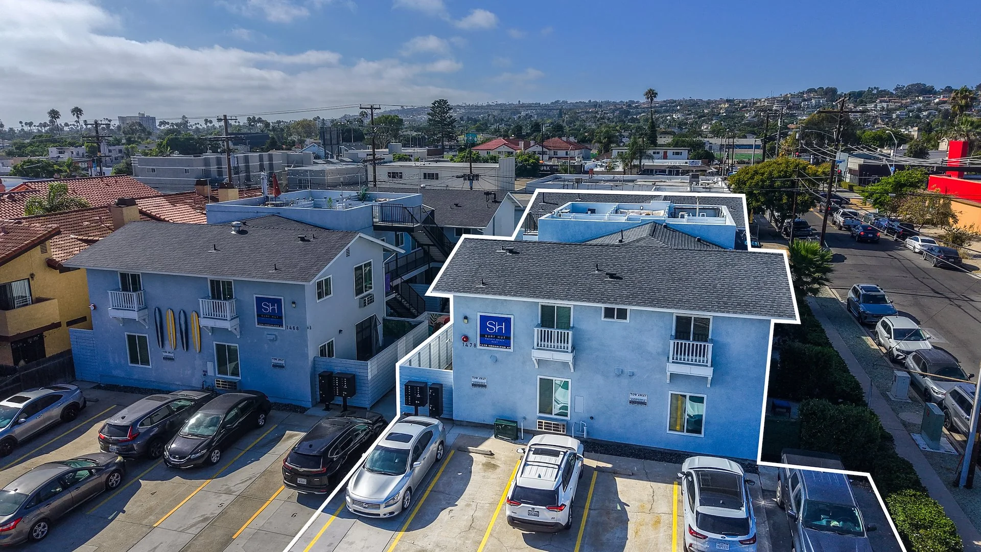 The Surf House — Sale in San Diego, CA, photo 1 of 8