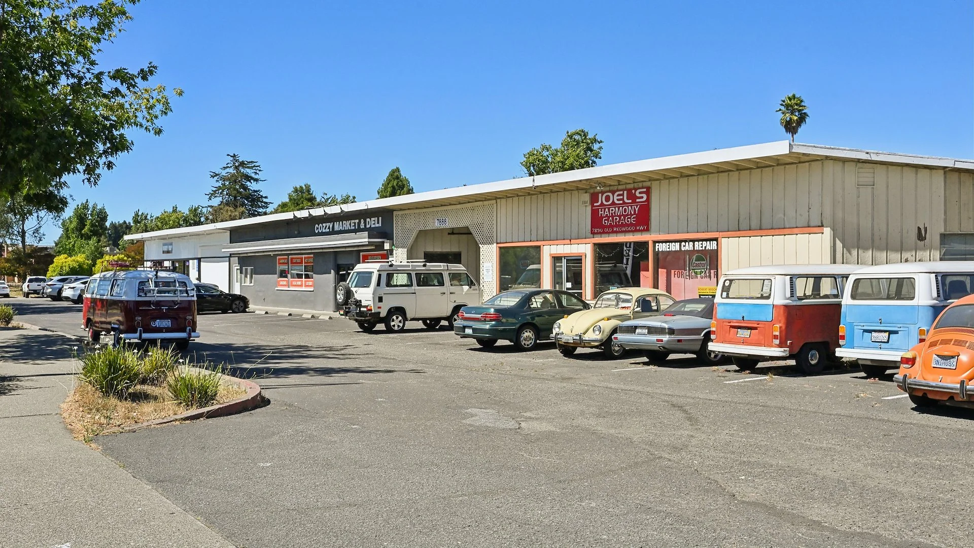 7874-7890 Old Redwood Hwy — Sale in Cotati, CA, photo 1 of 2
