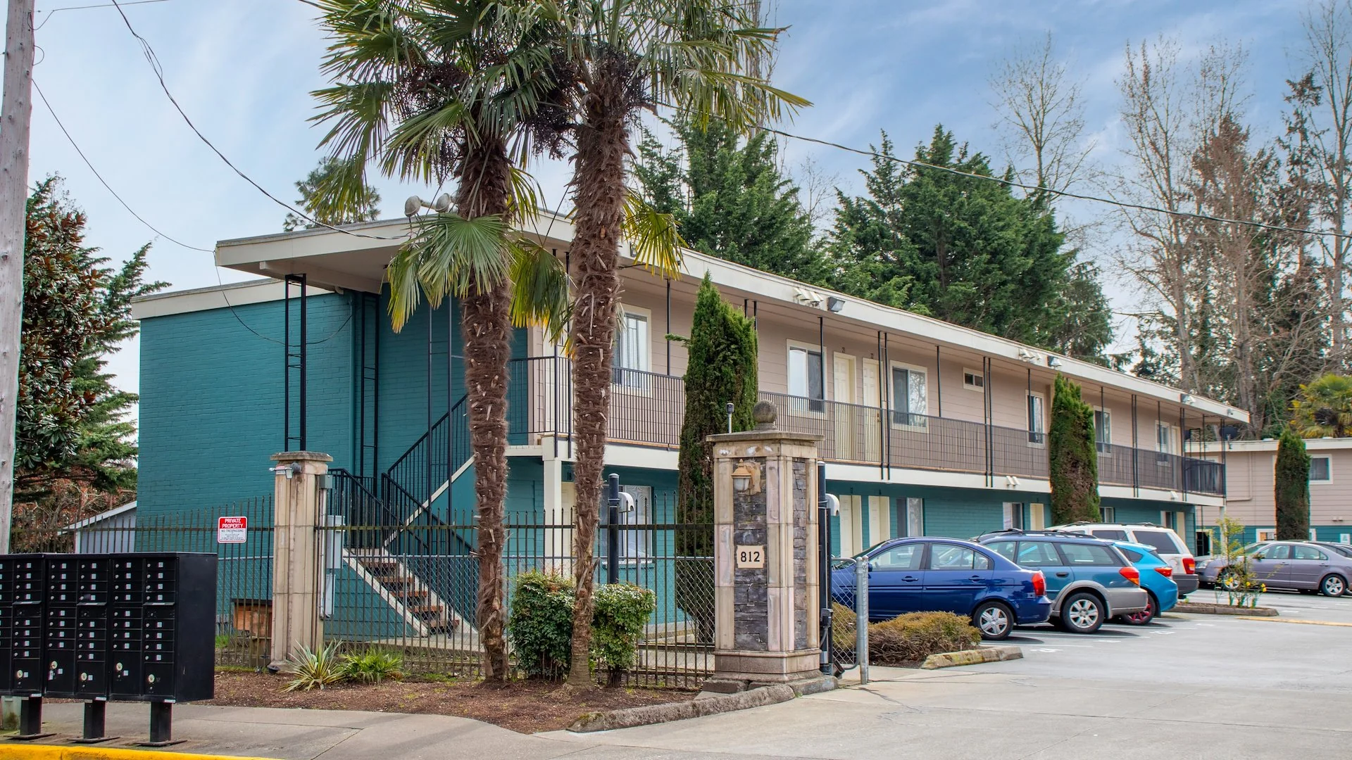 Lobdell Apartments — Sale in Auburn, WA, photo 2 of 4