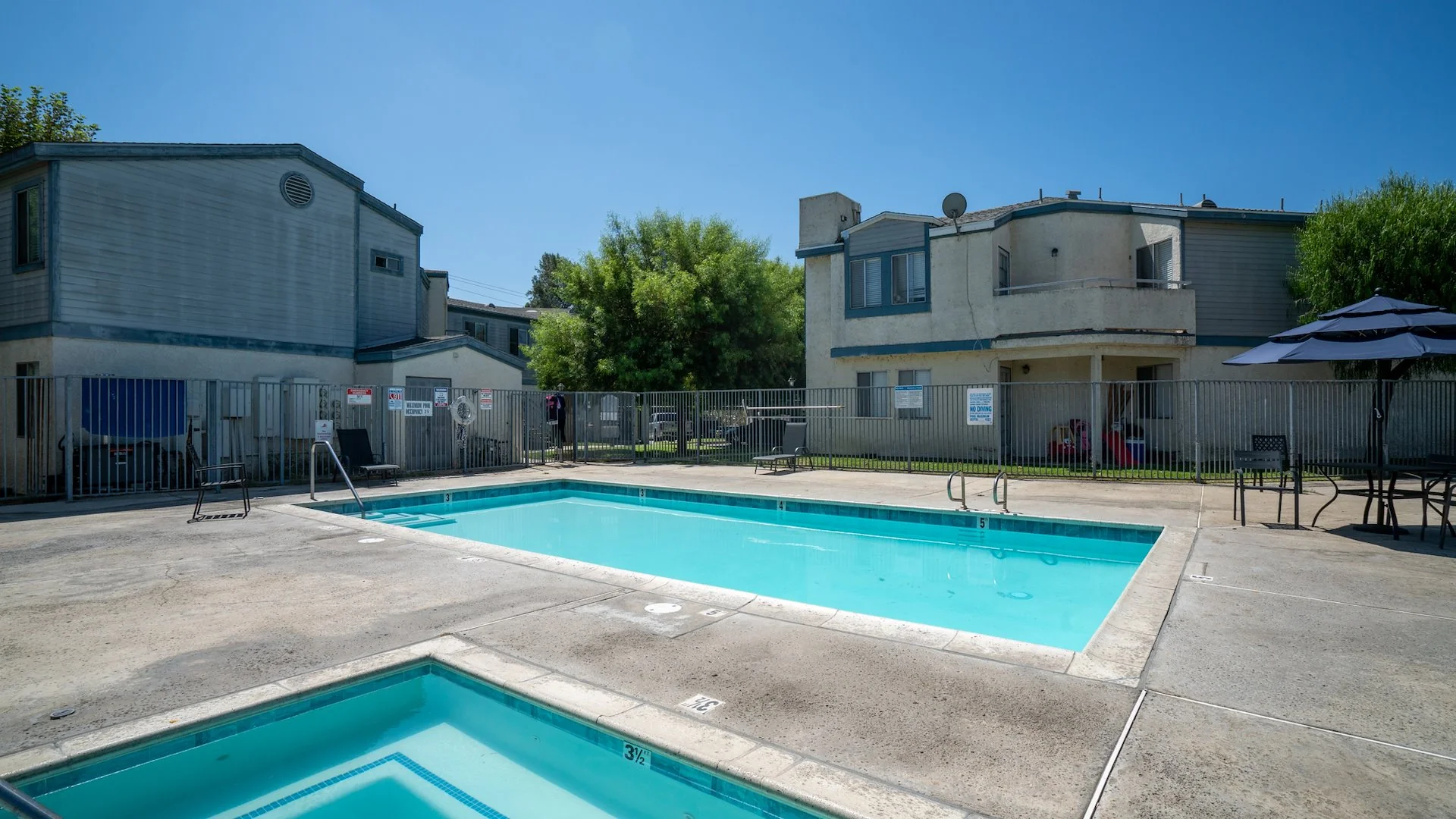 Whittier West Apartments — Sale in Whittier, CA, photo 1 of 5