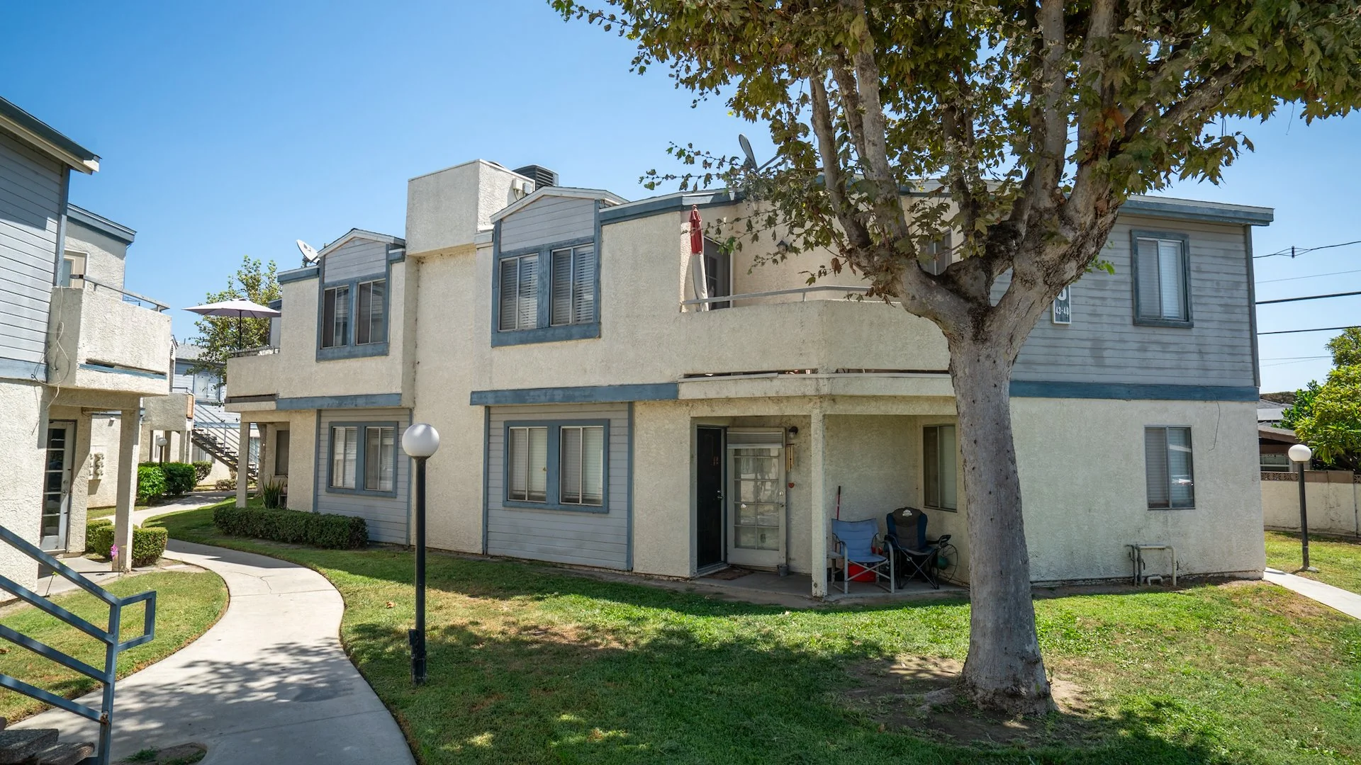 Whittier West Apartments — Sale in Whittier, CA, photo 2 of 5