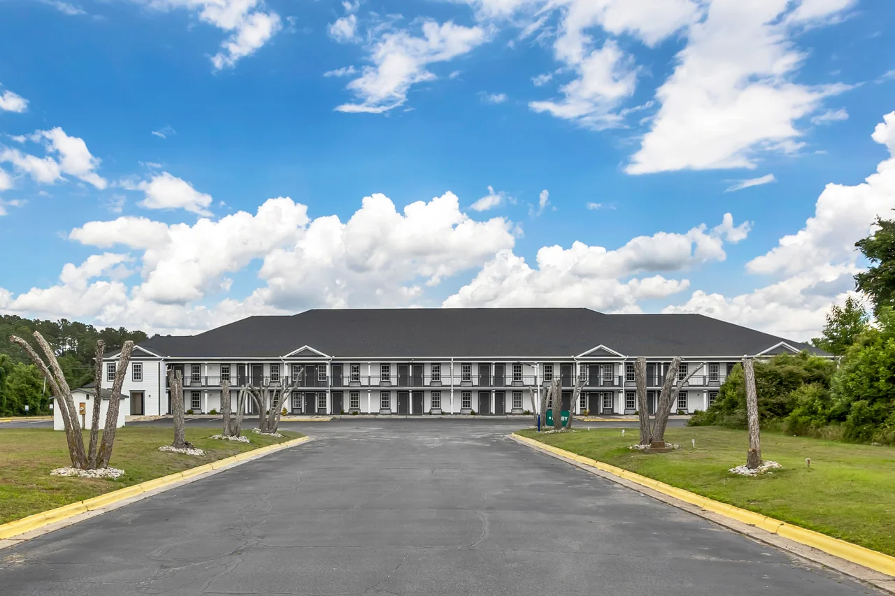 Quality Inn & Suites Santee — Sale in Santee, SC, photo 1 of 5