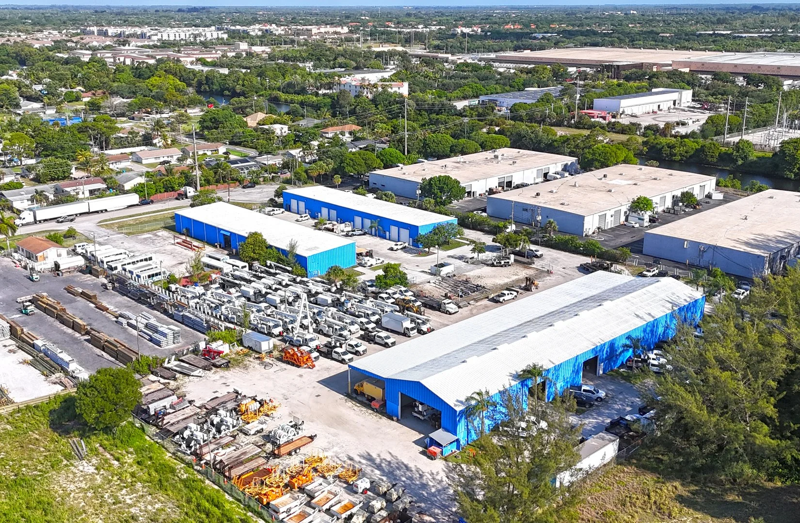 Boynton Beach Small-Bay + IOS — Sale in Boynton Beach, FL, photo 4 of 5