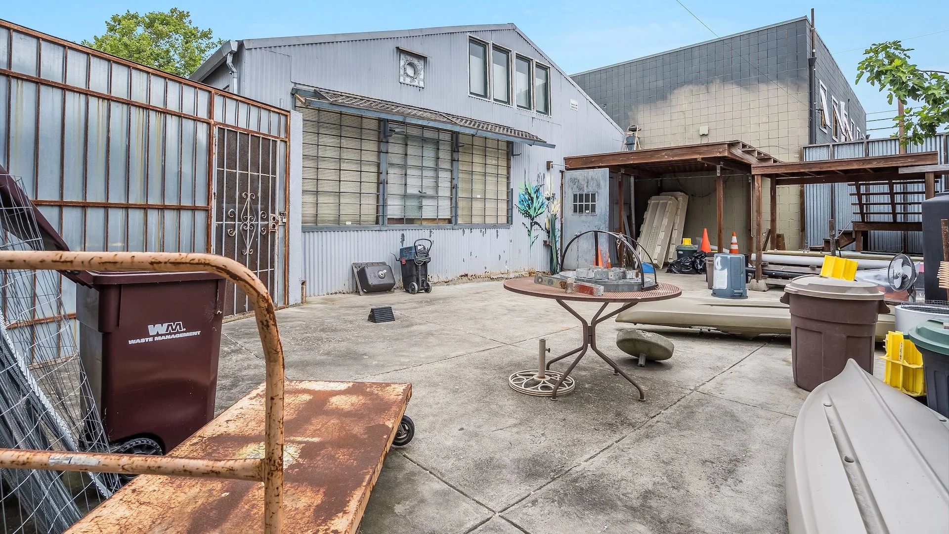 5526 San Pablo Ave — Sale in Oakland, CA, photo 4 of 4