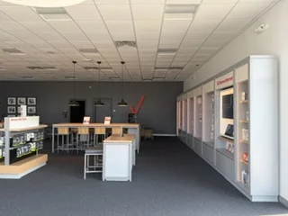 Verizon — Sale in Slidell, LA, photo 5 of 6