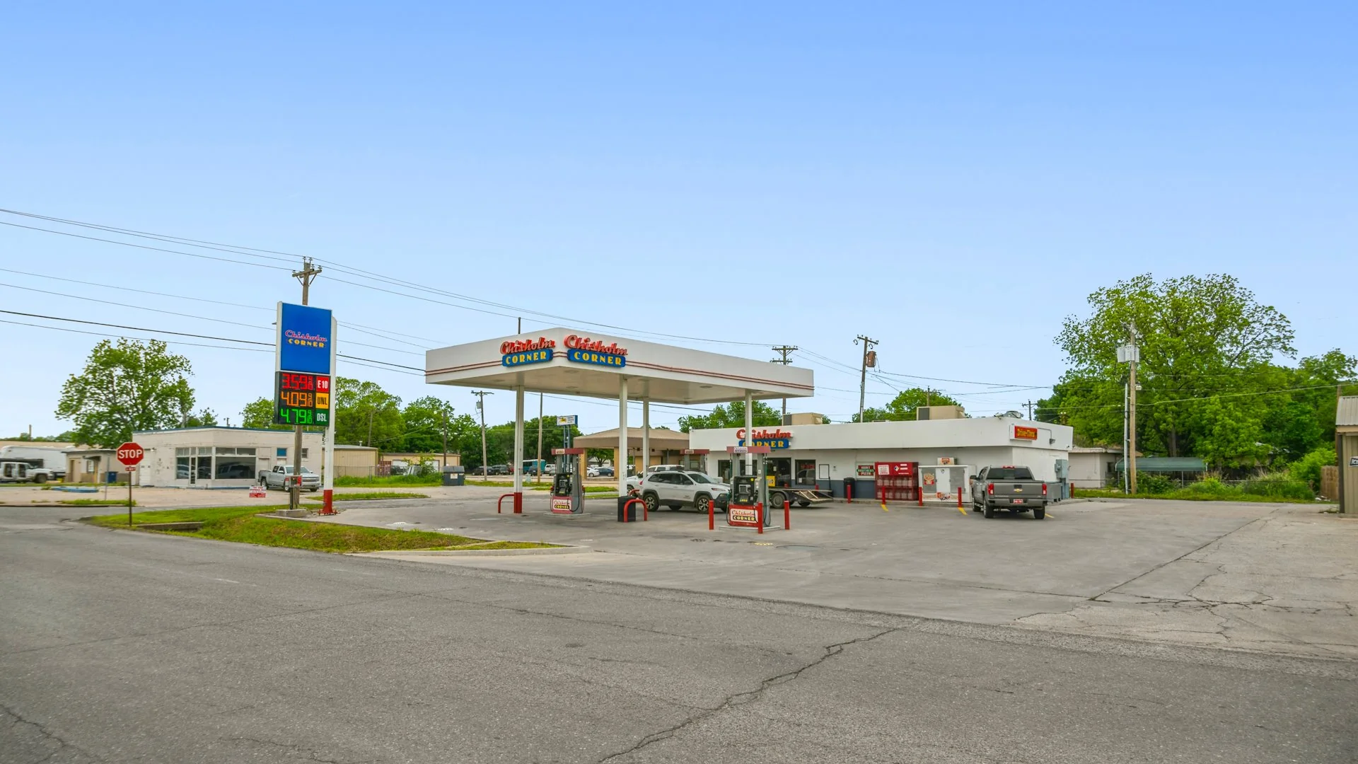 Chisholm Corner Fuel & C-Store — Sale in Duncan, OK, photo 3 of 8