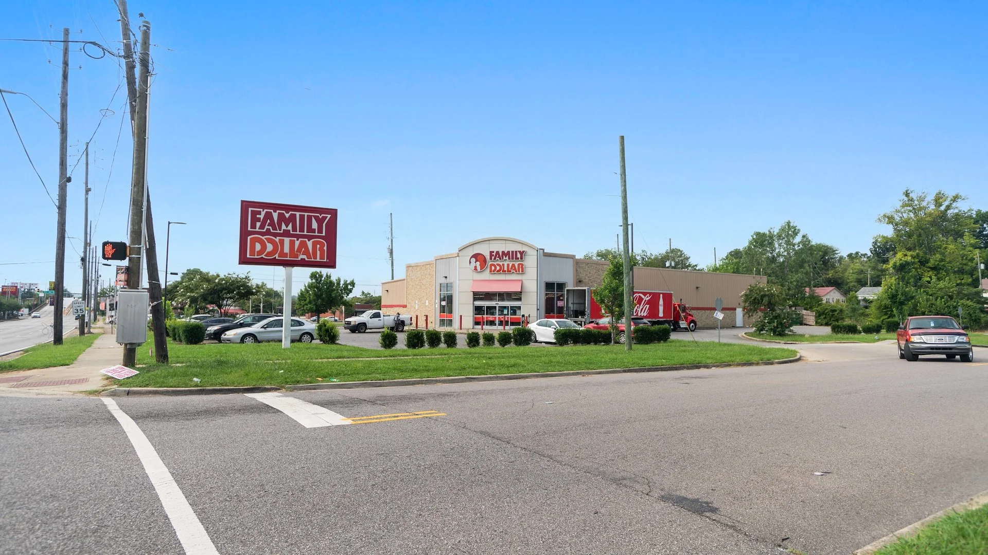 Family Dollar | Hard Corner Signalized Intersection |… — Sale in Birmingham, AL, photo 3 of 3