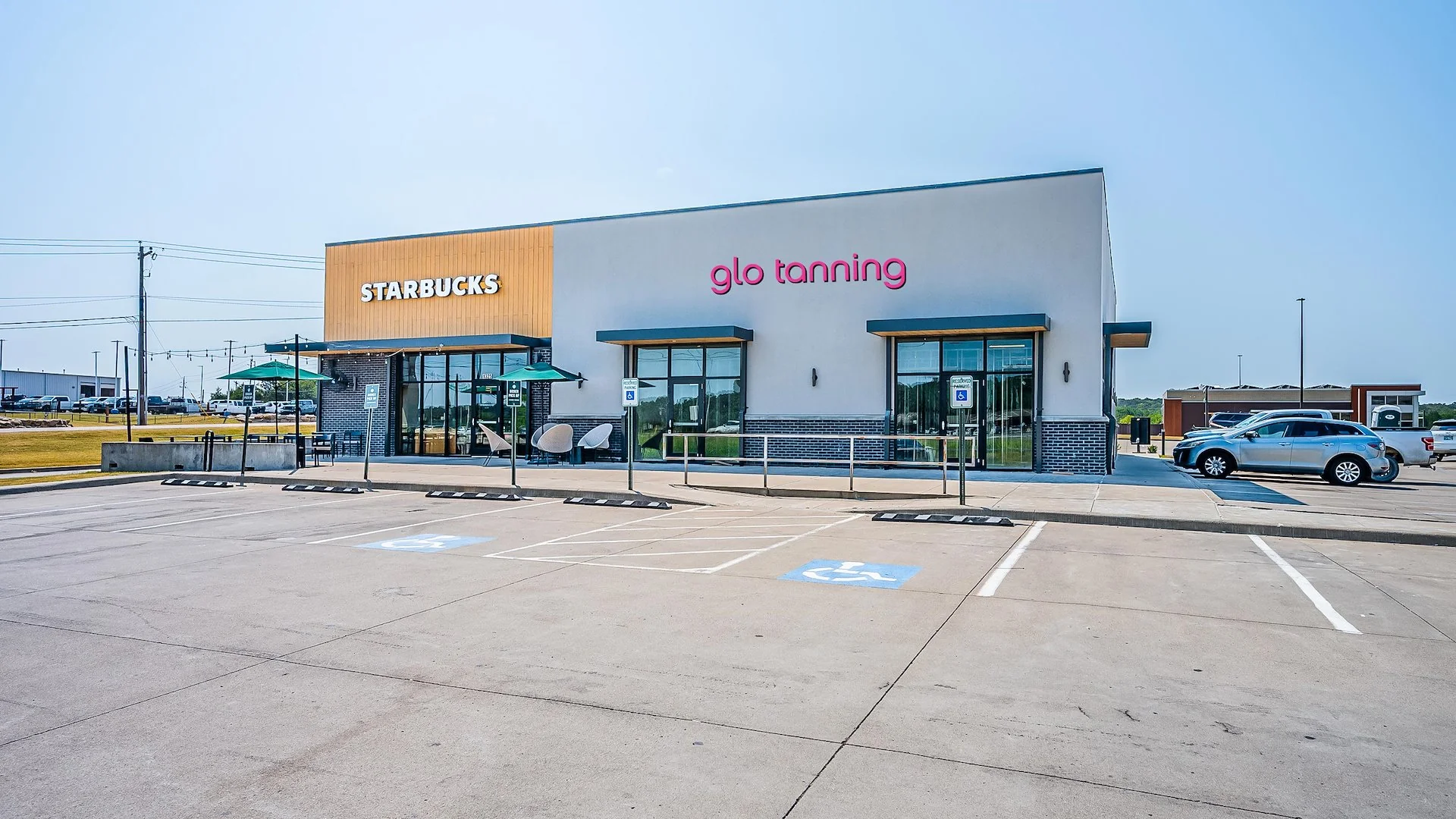 Shops at McAlester - Starbucks & Glo Tanning — Sale in Mcalester, OK, photo 1 of 3