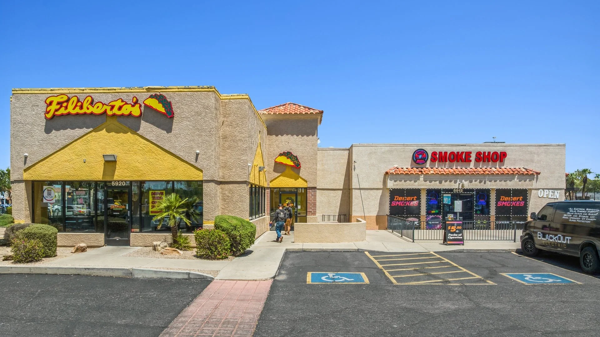 Filiberto's Drive-Thru Two-Tenant — Sale in Glendale, AZ, photo 1 of 6