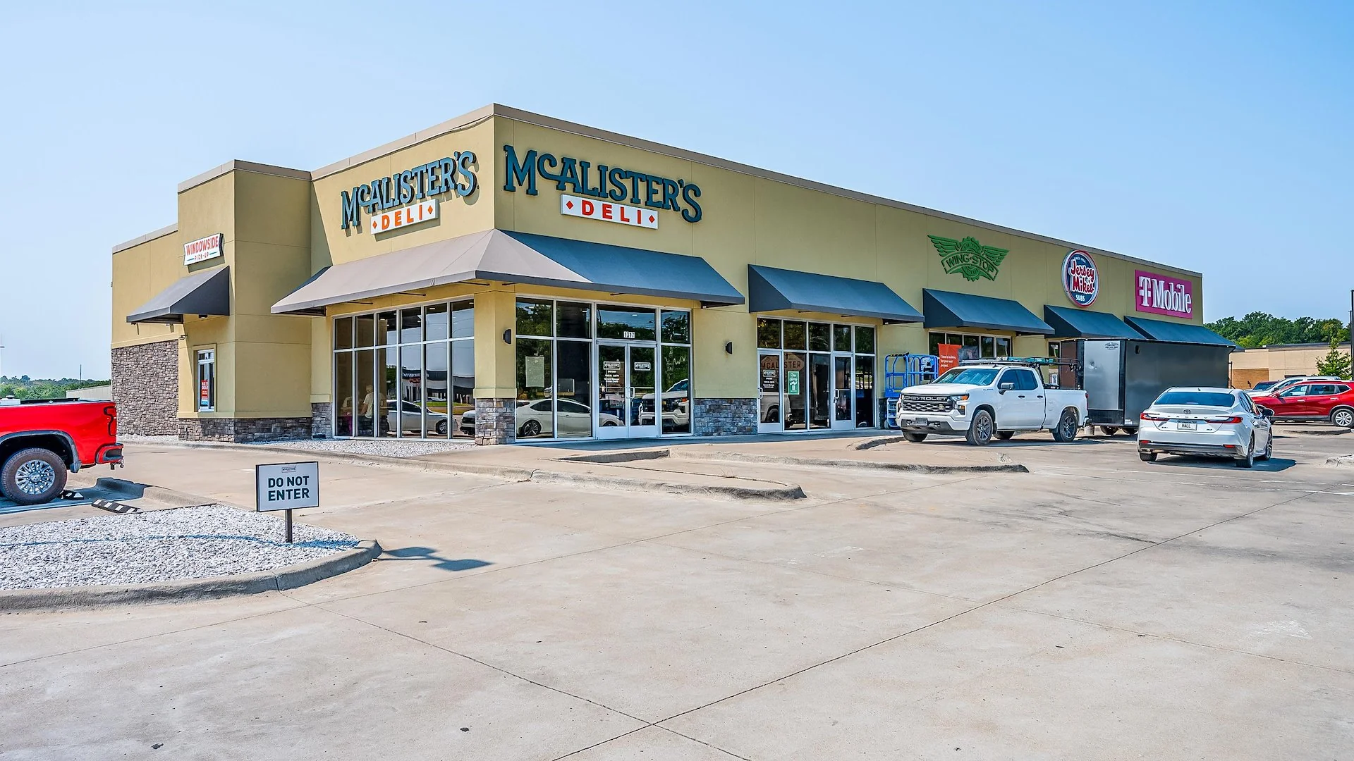Shops at McAlester - McAlister Deli Strip — Sale in Mcalester, OK, photo 1 of 4