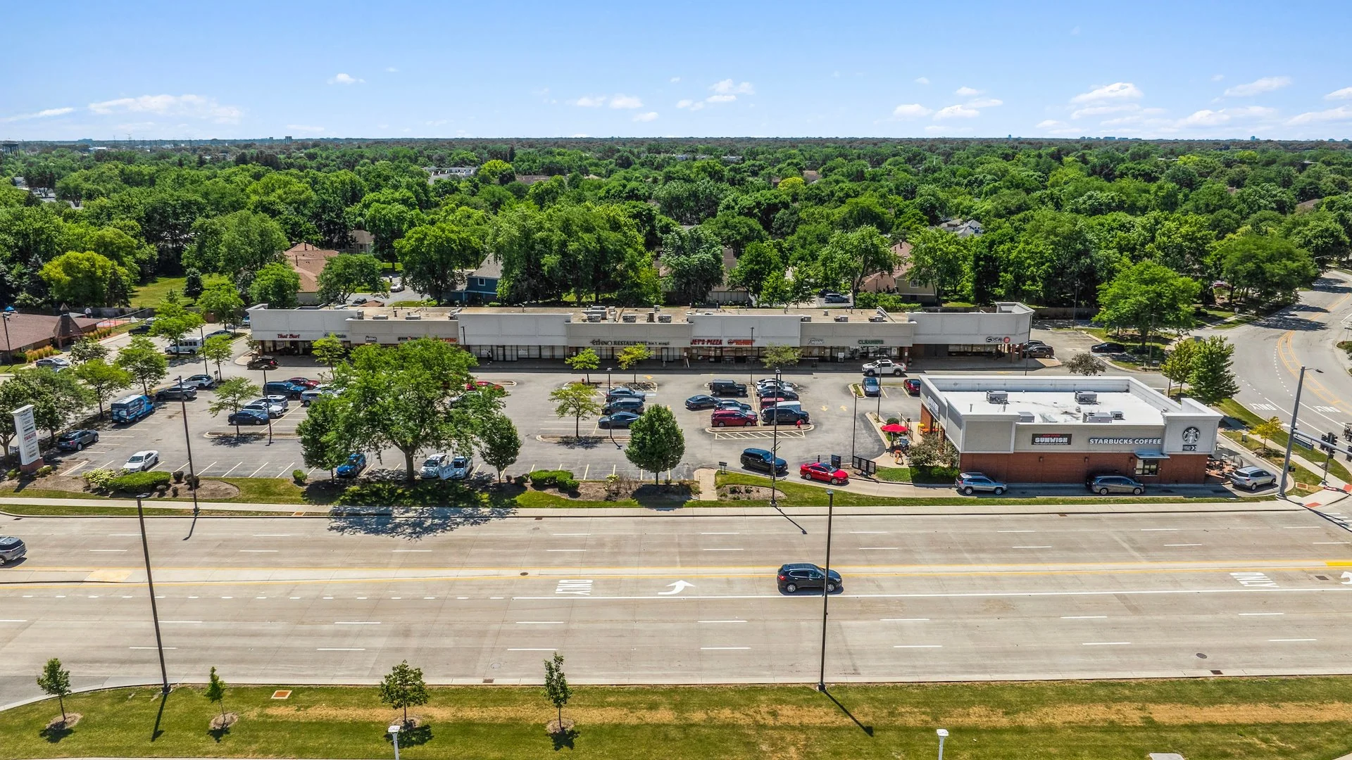 Starbucks Anchored Retail Center — Sale in Wheeling, IL, photo 2 of 6