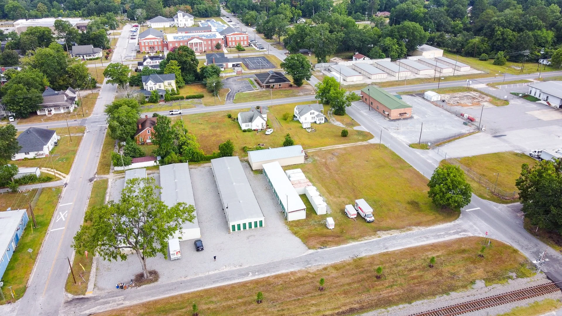 Top Lock Dillon Portfolio — Sale in Dillon, SC, photo 2 of 2
