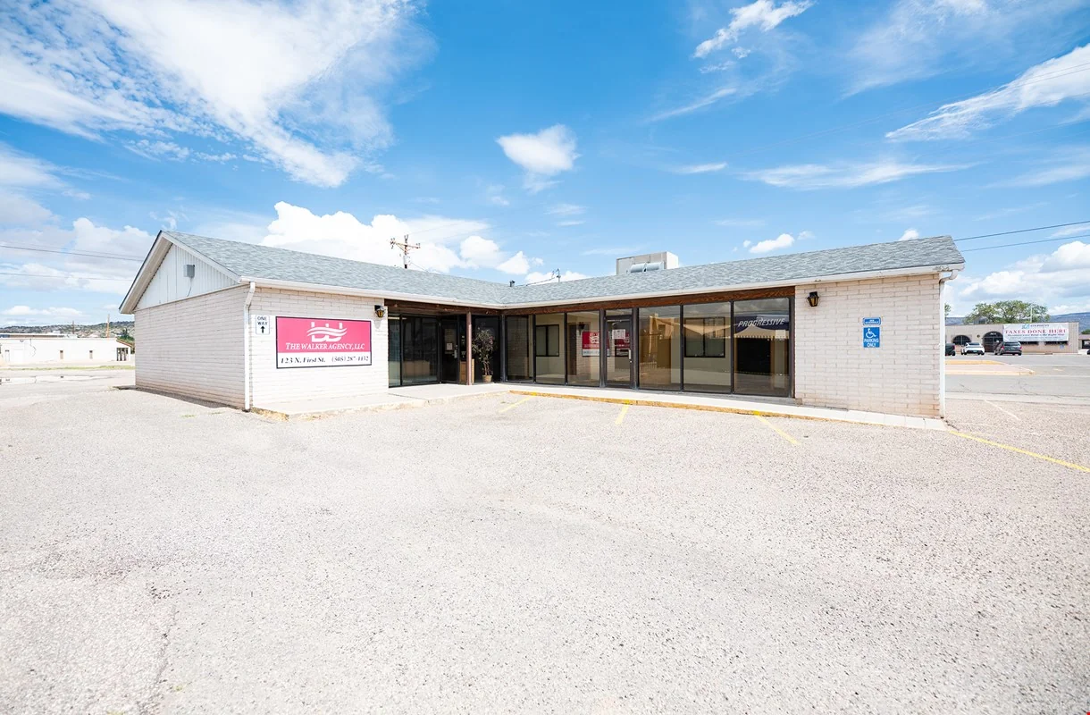 123 N First St — Sale in Grants, NM, photo 2 of 8
