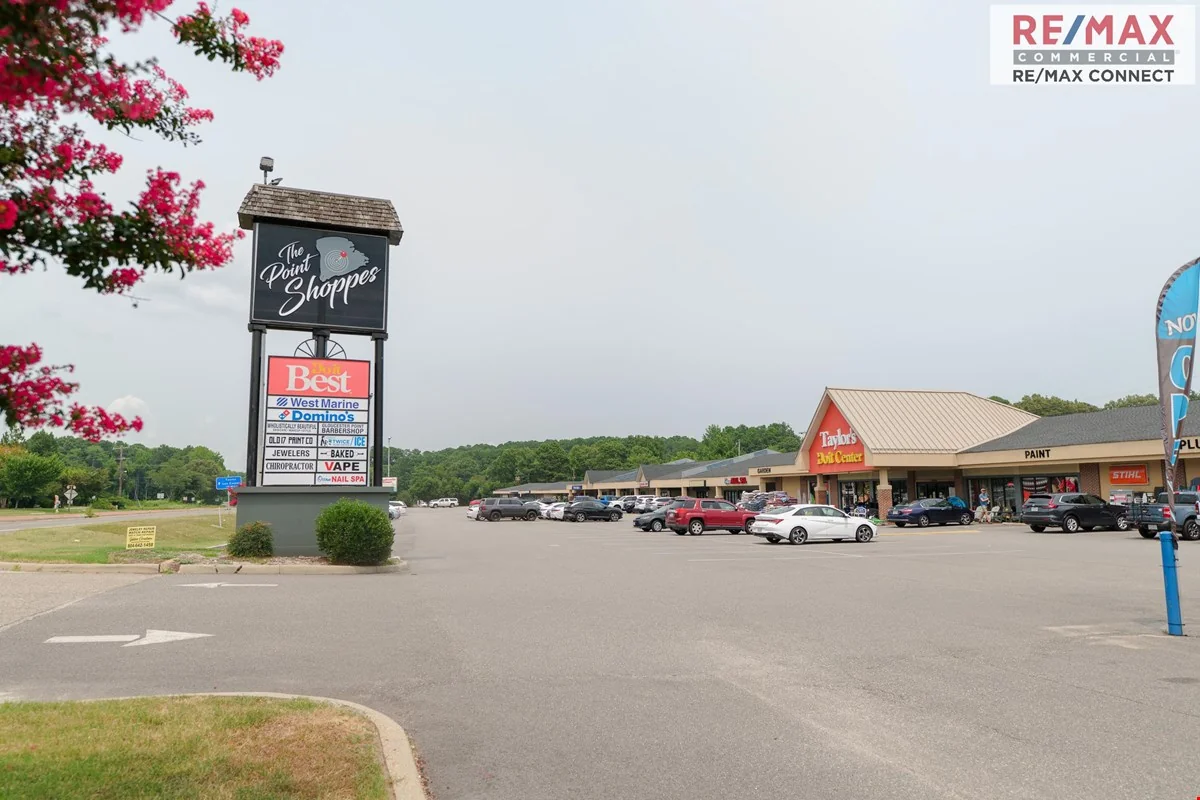 1747-1811 GWMH - The Point Shoppes — Lease in Gloucester Point, VA, photo 3 of 8