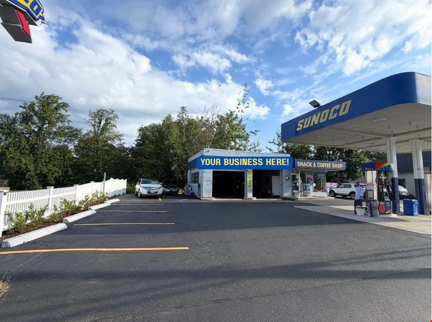 Auto Repair Service Garage 2 bay Excellent Location — Lease in Northborough, MA, photo 1 of 2