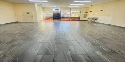 6580 SW FWY, Suite B, Houston, TX 77074 — Lease in Houston, TX, photo 2 of 2