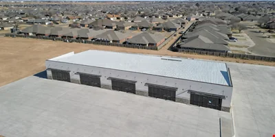 Shadow Hills Shopping Center — Lease in Lubbock, TX, photo 1 of 8