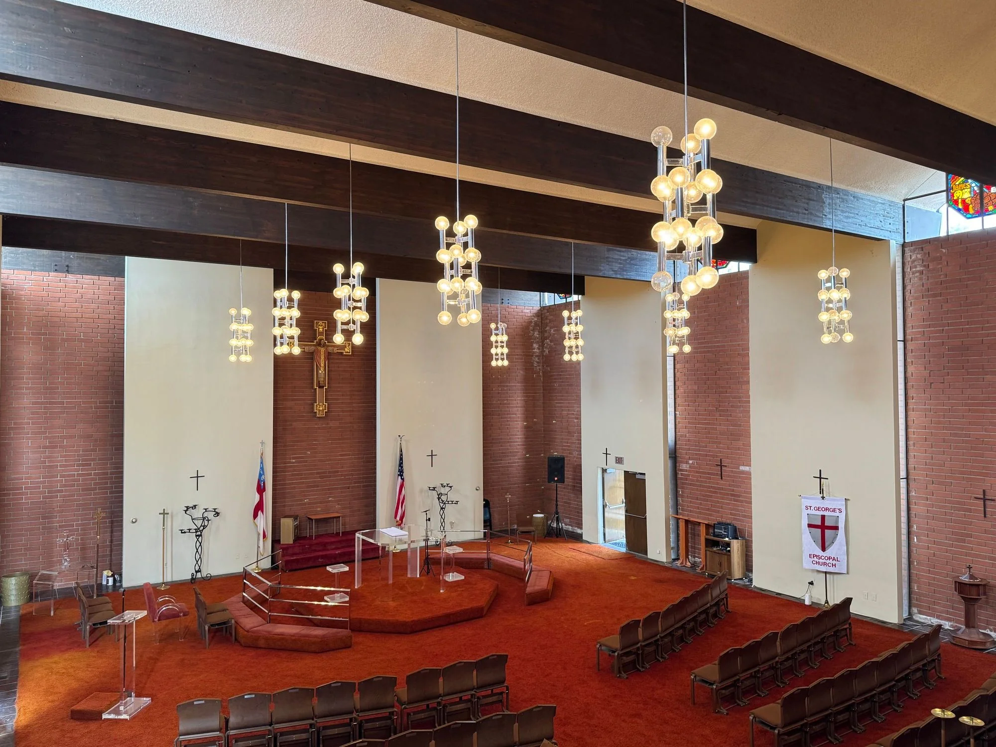 St. George’s Episcopal Church and Community Buildings — Sale in Hawthorne, CA, photo 2 of 8
