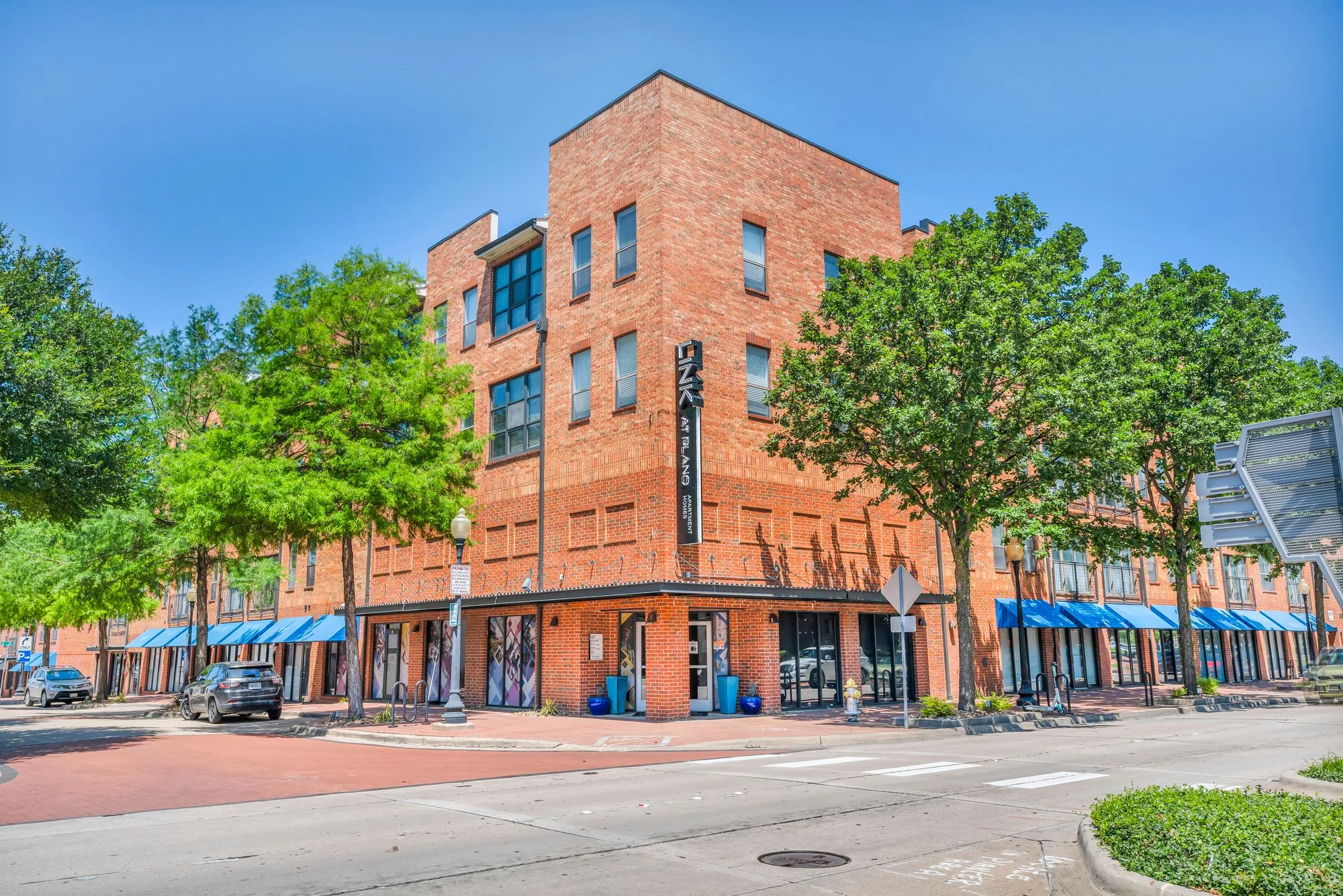 Link at Plano — Sale in Plano, TX, photo 2 of 8