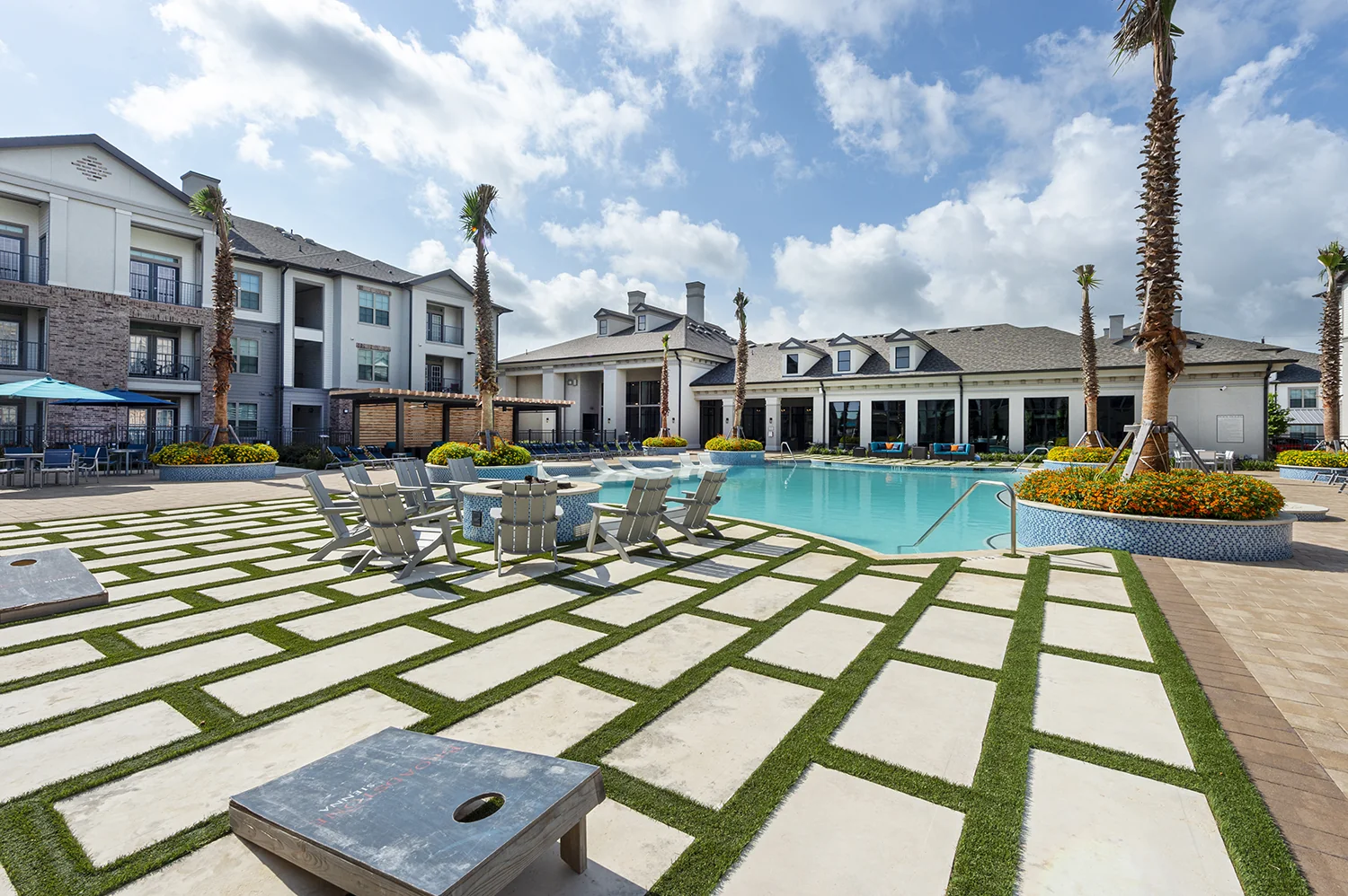 Royal Sienna — Sale in Missouri City, TX, photo 6 of 8