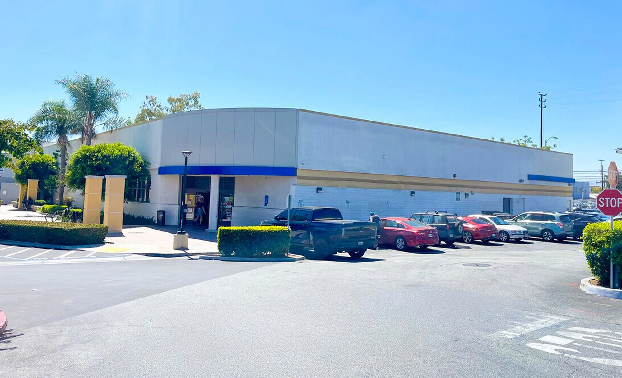 Former Rite Aid — Sale in Culver City, CA, photo 2 of 3