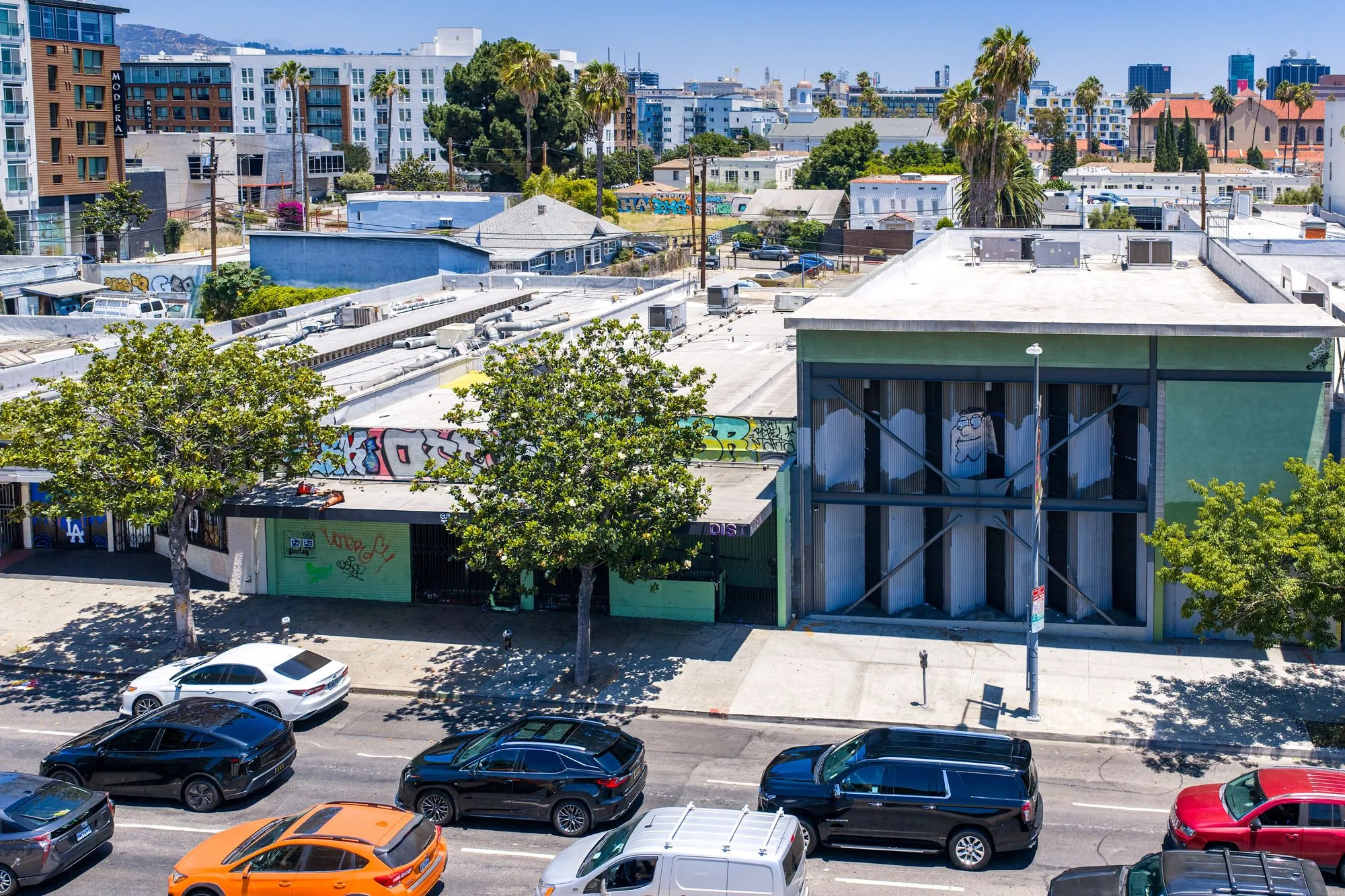 SUNSET & HIGHLAND — Sale in Los Angeles, CA, photo 6 of 8
