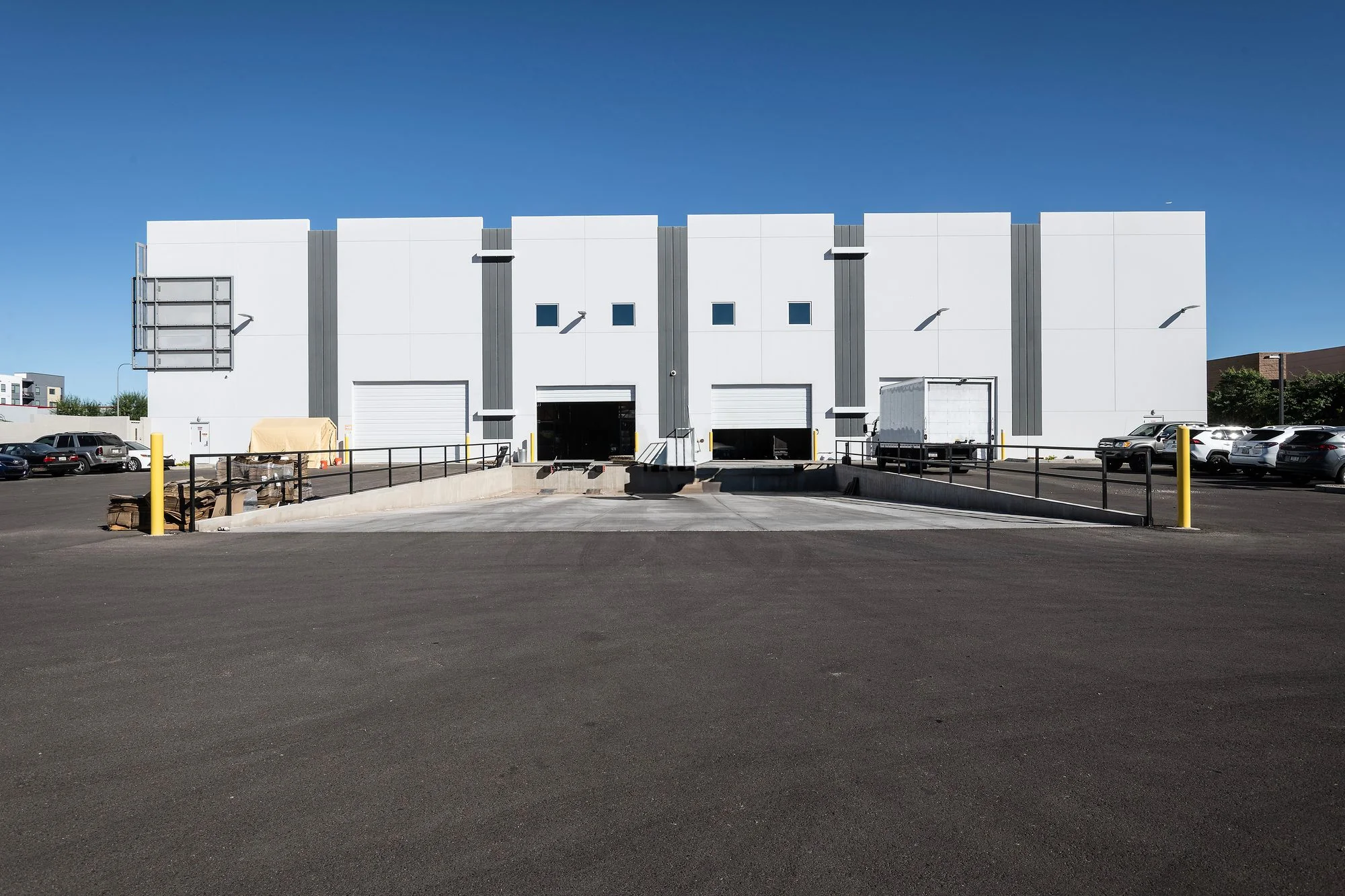 360 South Smith Road — Sale in Tempe, AZ, photo 8 of 8
