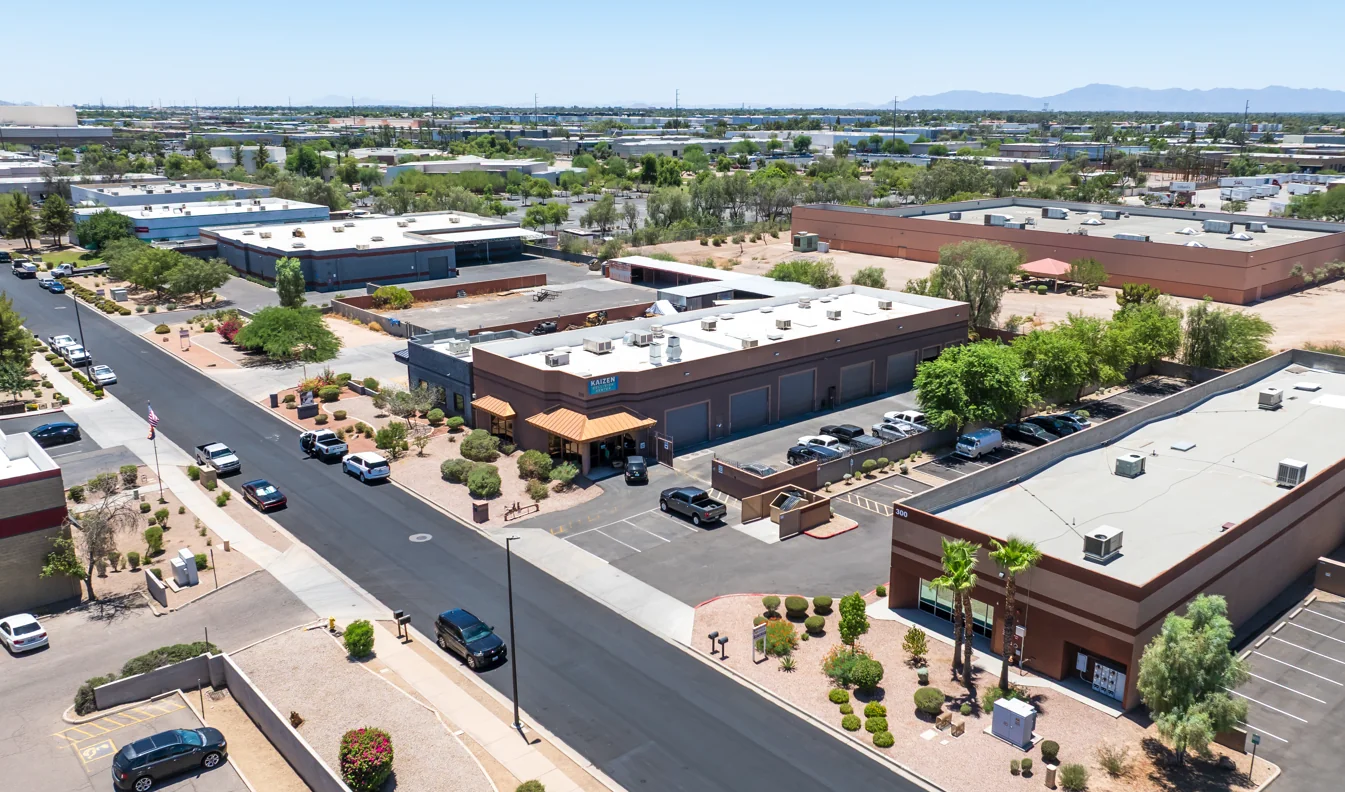 Kaizen Collision Center Gilbert — Sale in Gilbert, AZ, photo 3 of 4