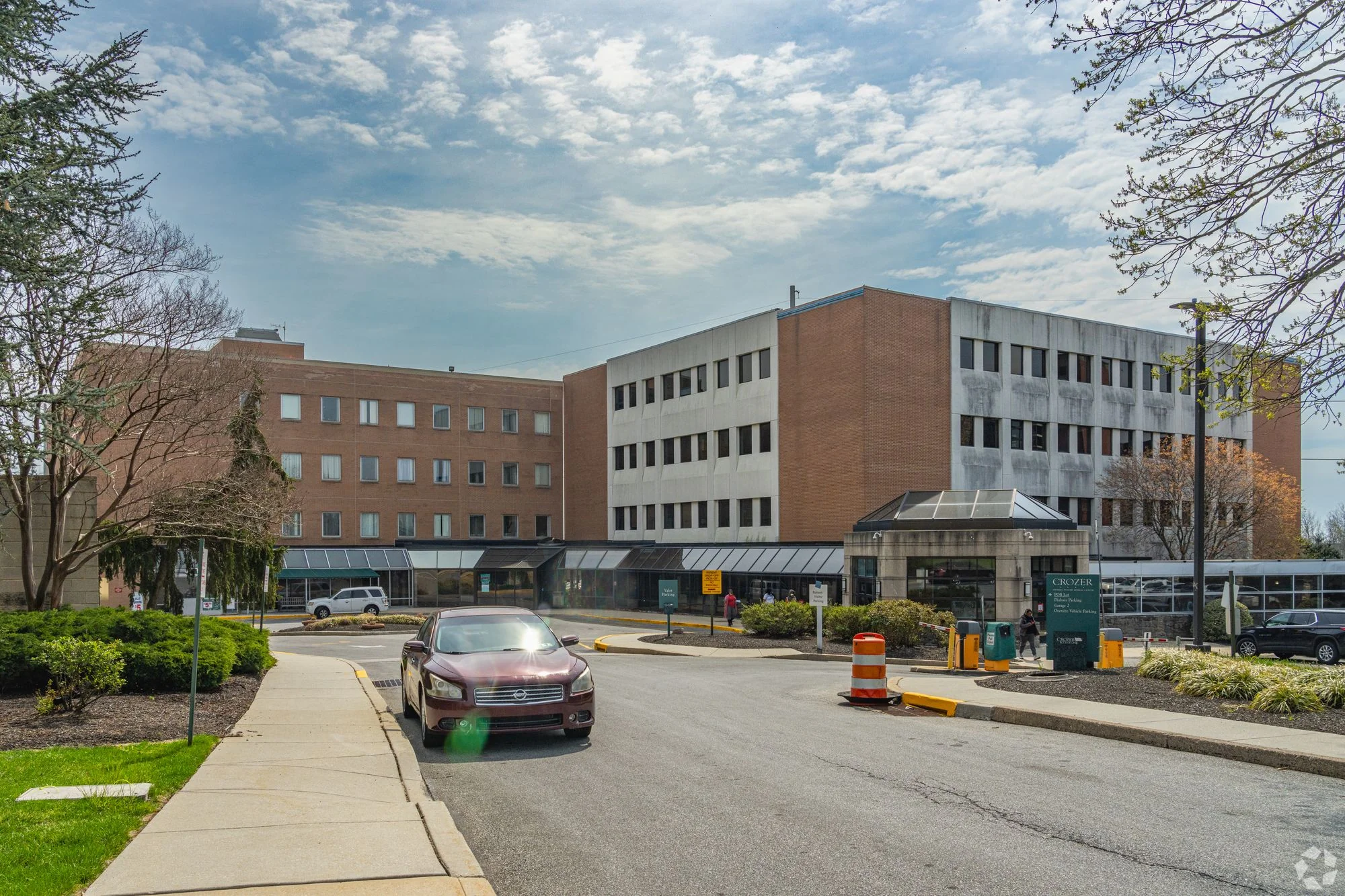 FOR LEASE OR SALE | VALUE-ADD OPPORTUNITY | 48,000+… — Sale in Upland, PA, photo 3 of 6
