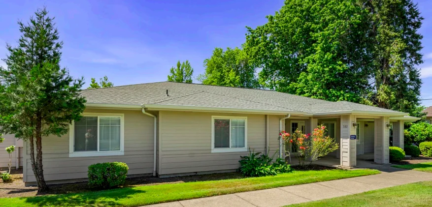 Unit C — Sale in Mount Angel, OR, photo 1 of 1