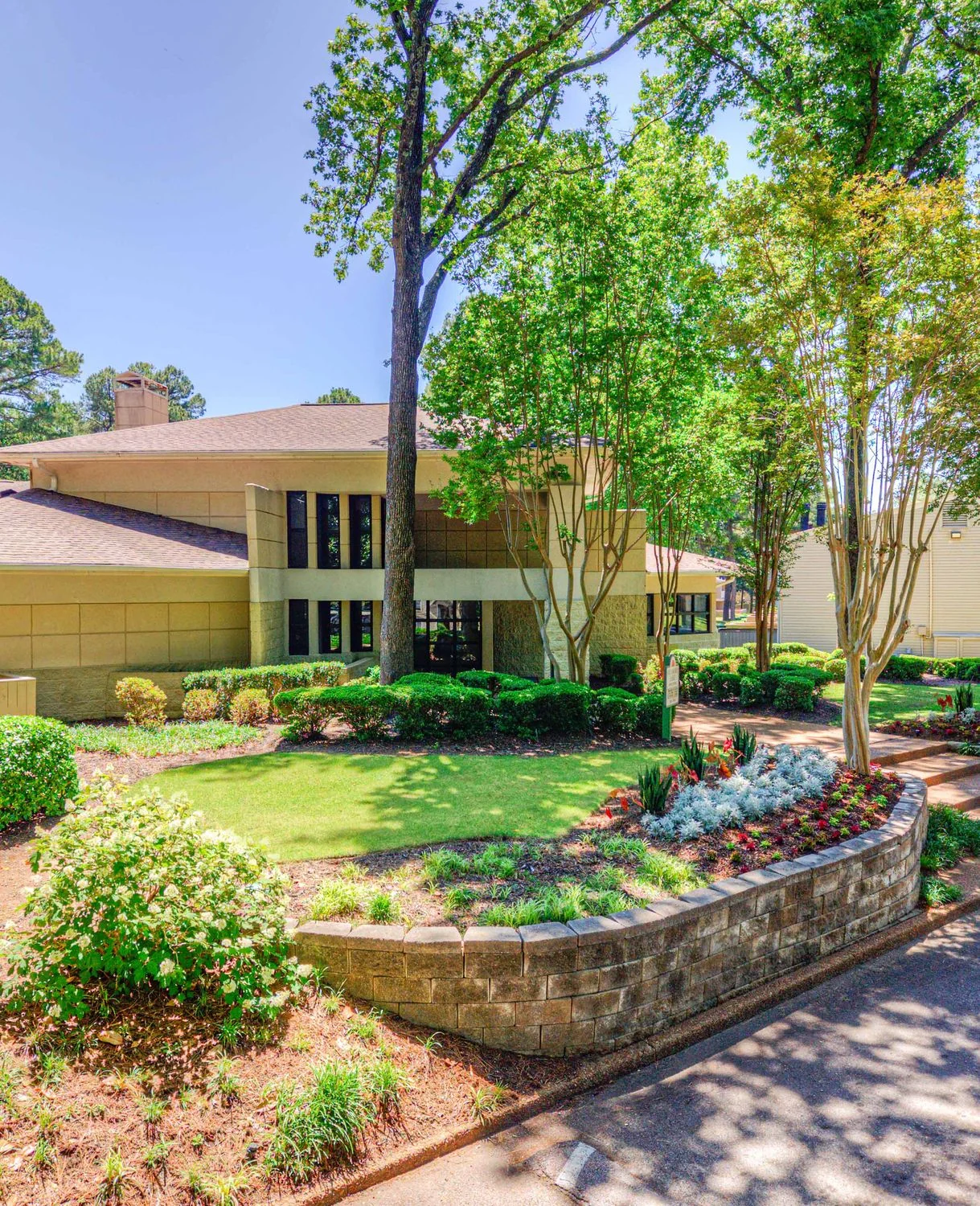 Sycamore Lake — Sale in Memphis, TN, photo 4 of 8