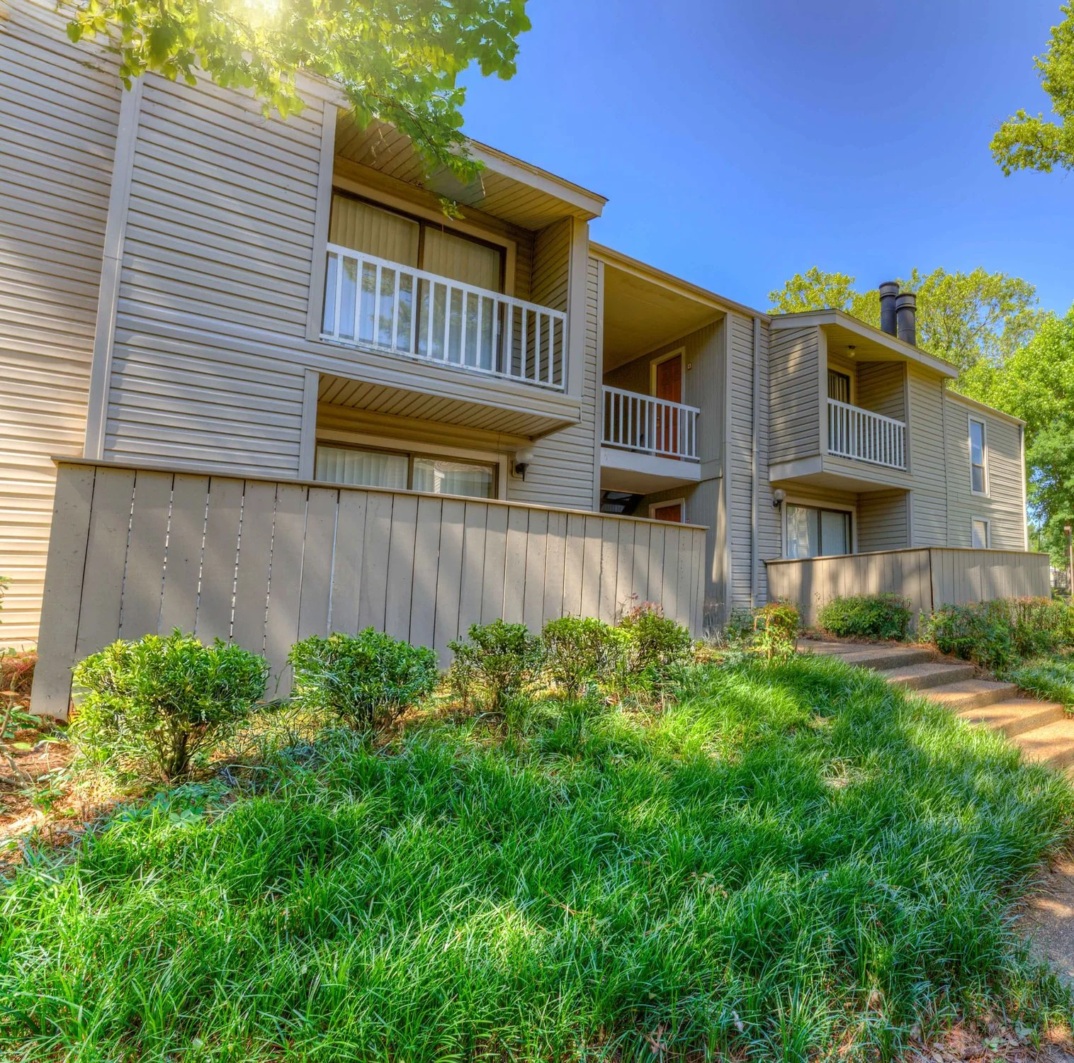 Sycamore Lake — Sale in Memphis, TN, photo 5 of 8