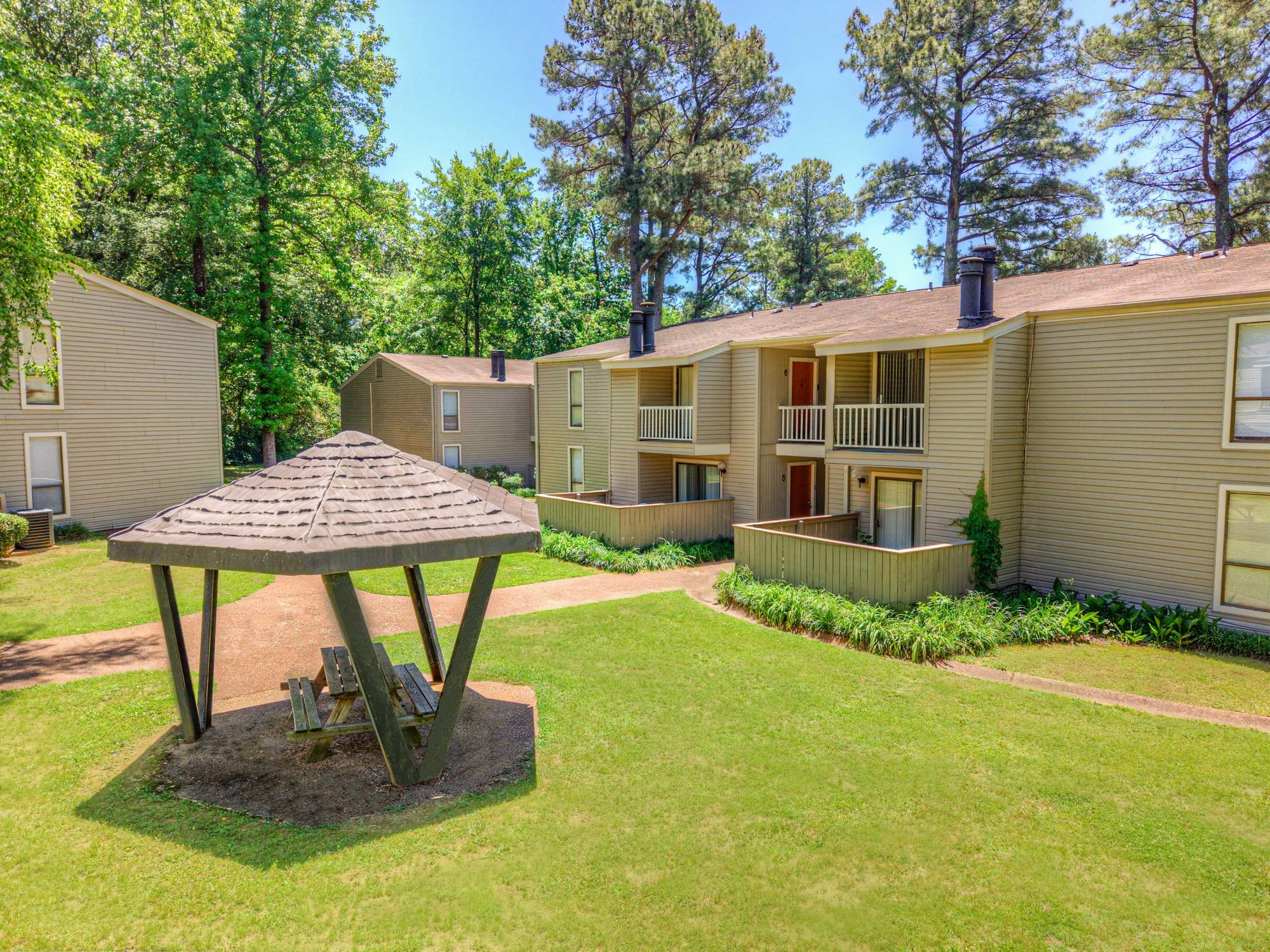 Sycamore Lake — Sale in Memphis, TN, photo 7 of 8