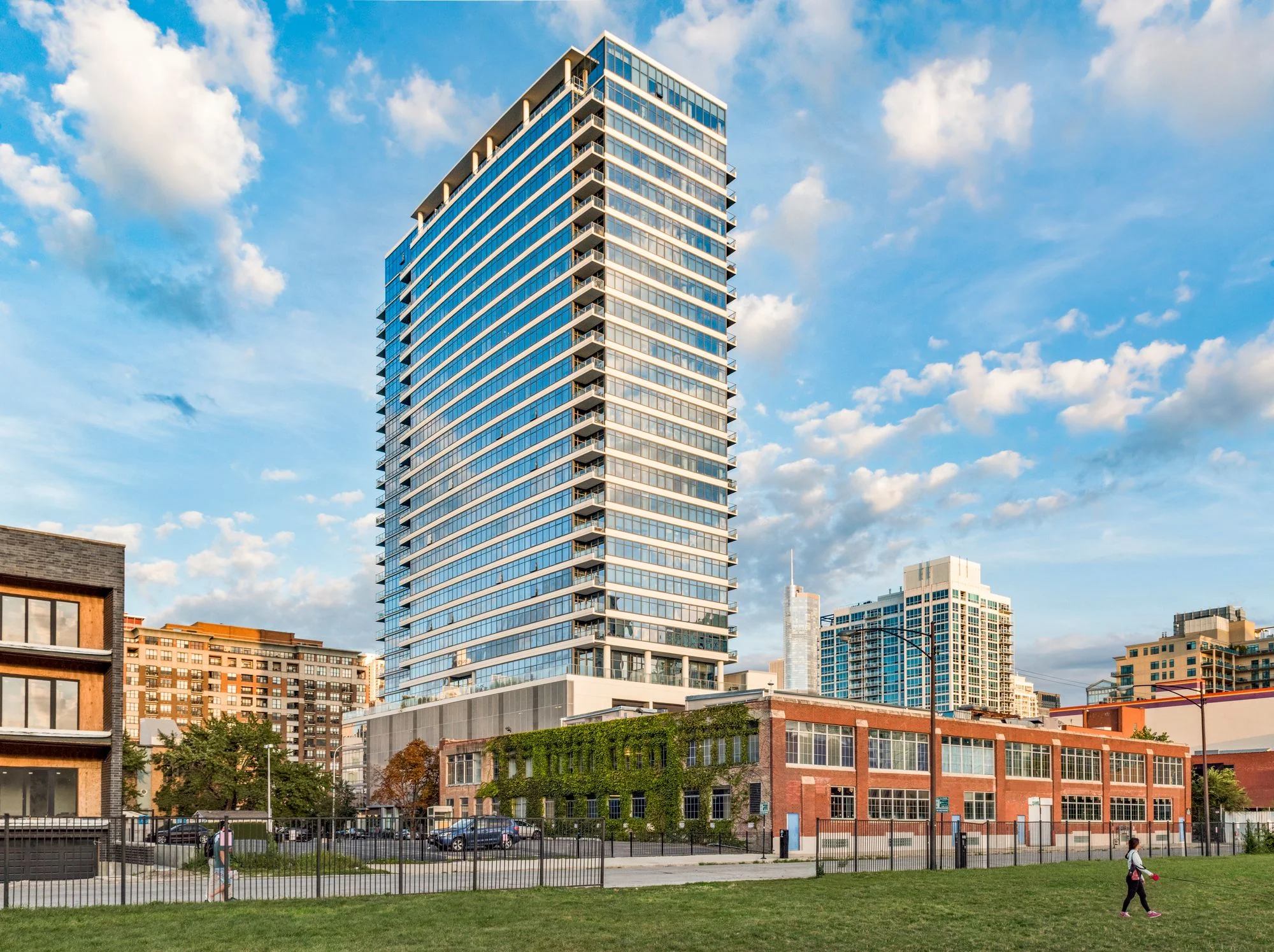 NEXT Apartments — Sale in Chicago, IL, photo 1 of 1