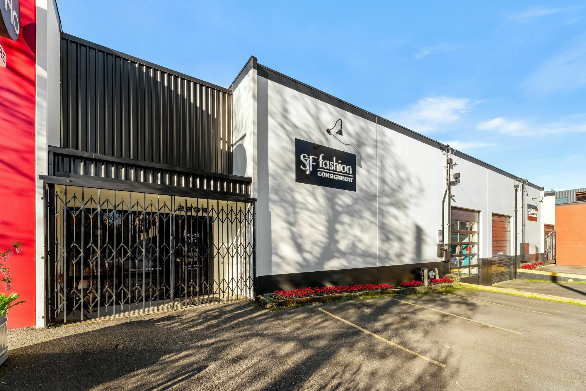 2237-2249 NW Raleigh St — Sale in Portland, OR, photo 5 of 8